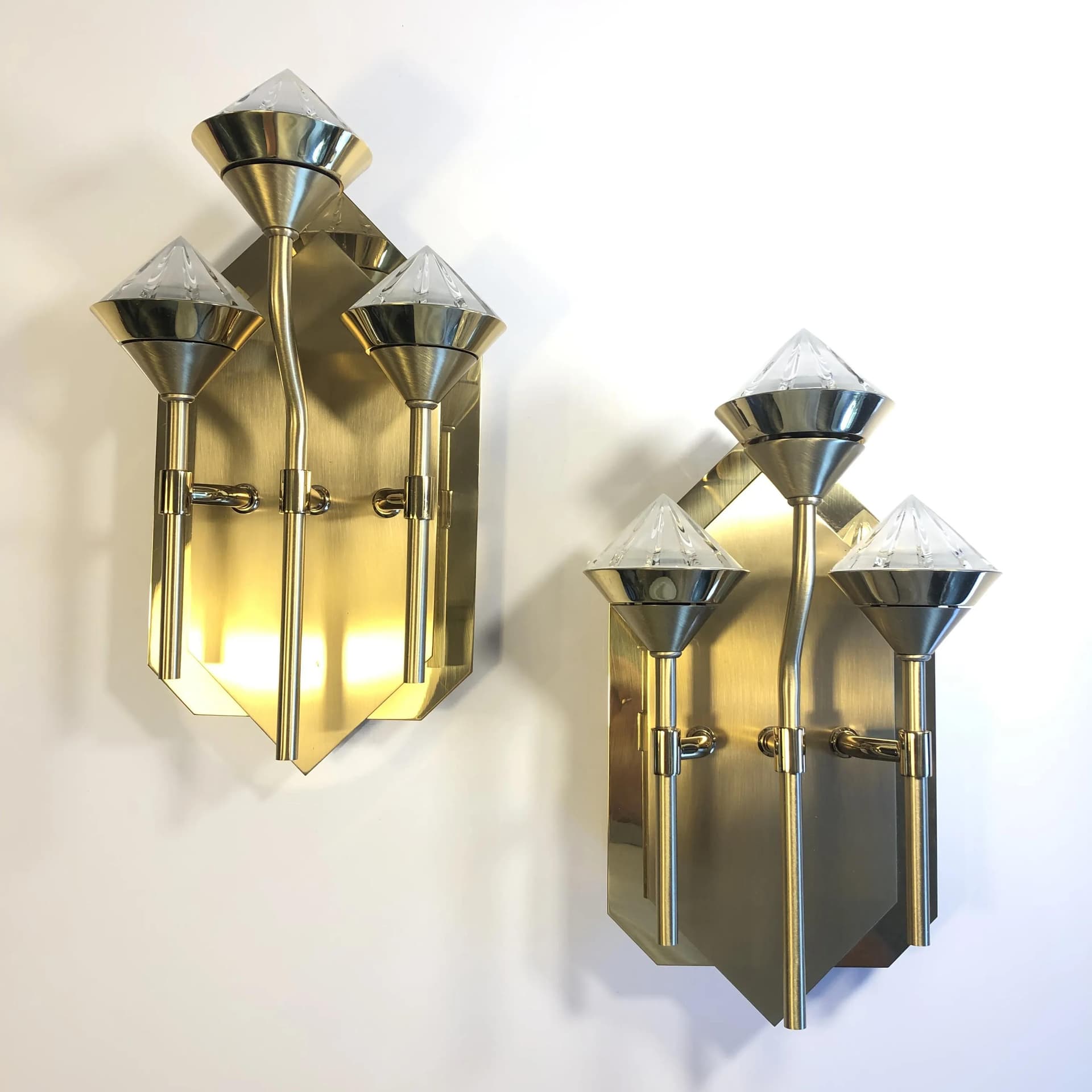 Pair of wall sconces Art Deco, golden brass, N-Leuchten, Germany, 1980s. - 28808