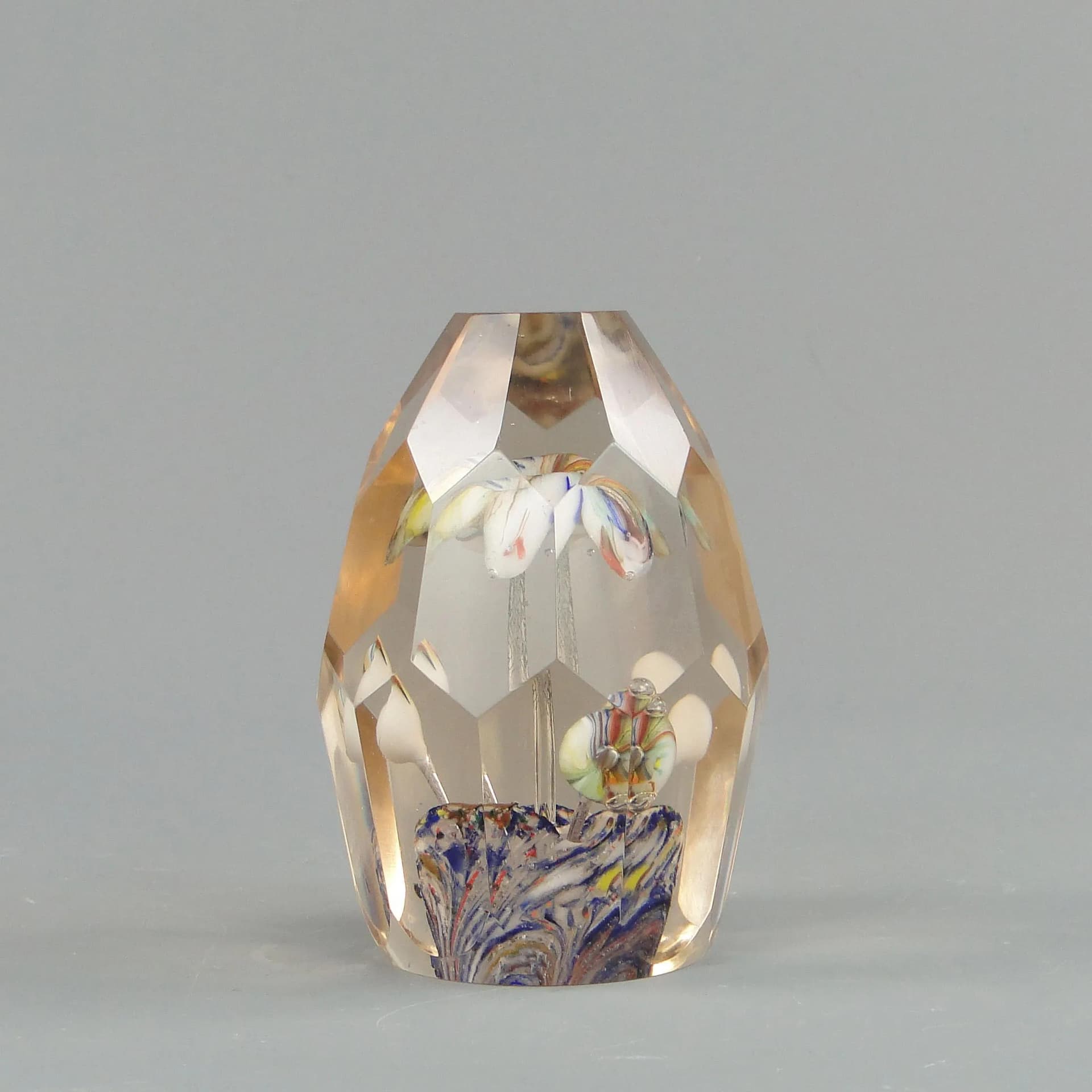 Paperweight, floral mosaic, multicolor, crystal, Austro-Hungary, early 20th c. - 29497