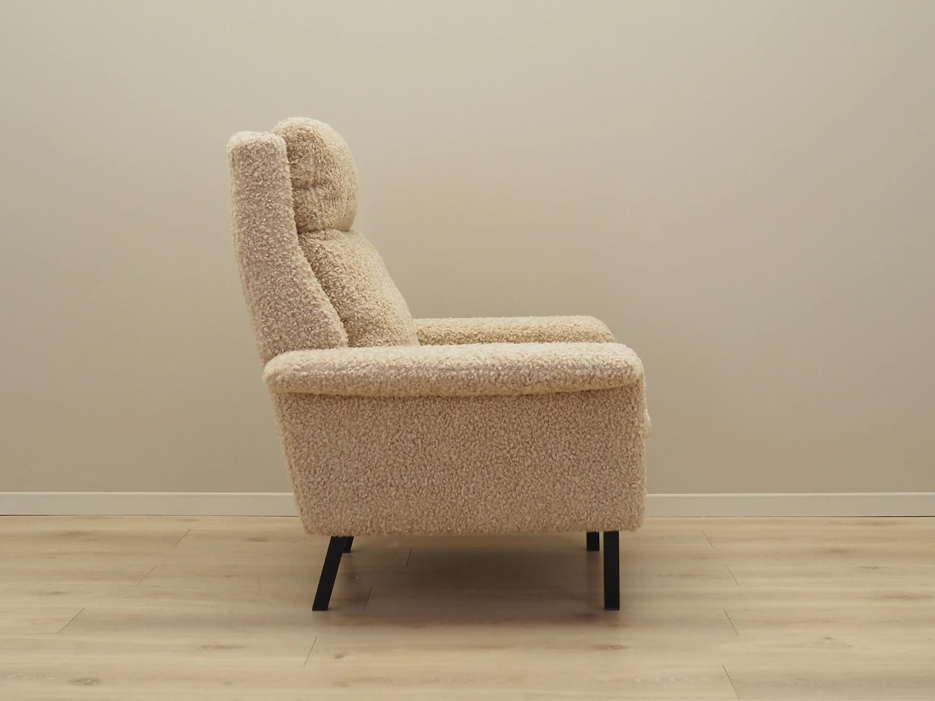Armchair 3332, beige, bouclé, wood, by A. Vodder, for Fritz Hansen, Denmark, 1960s - 29611
