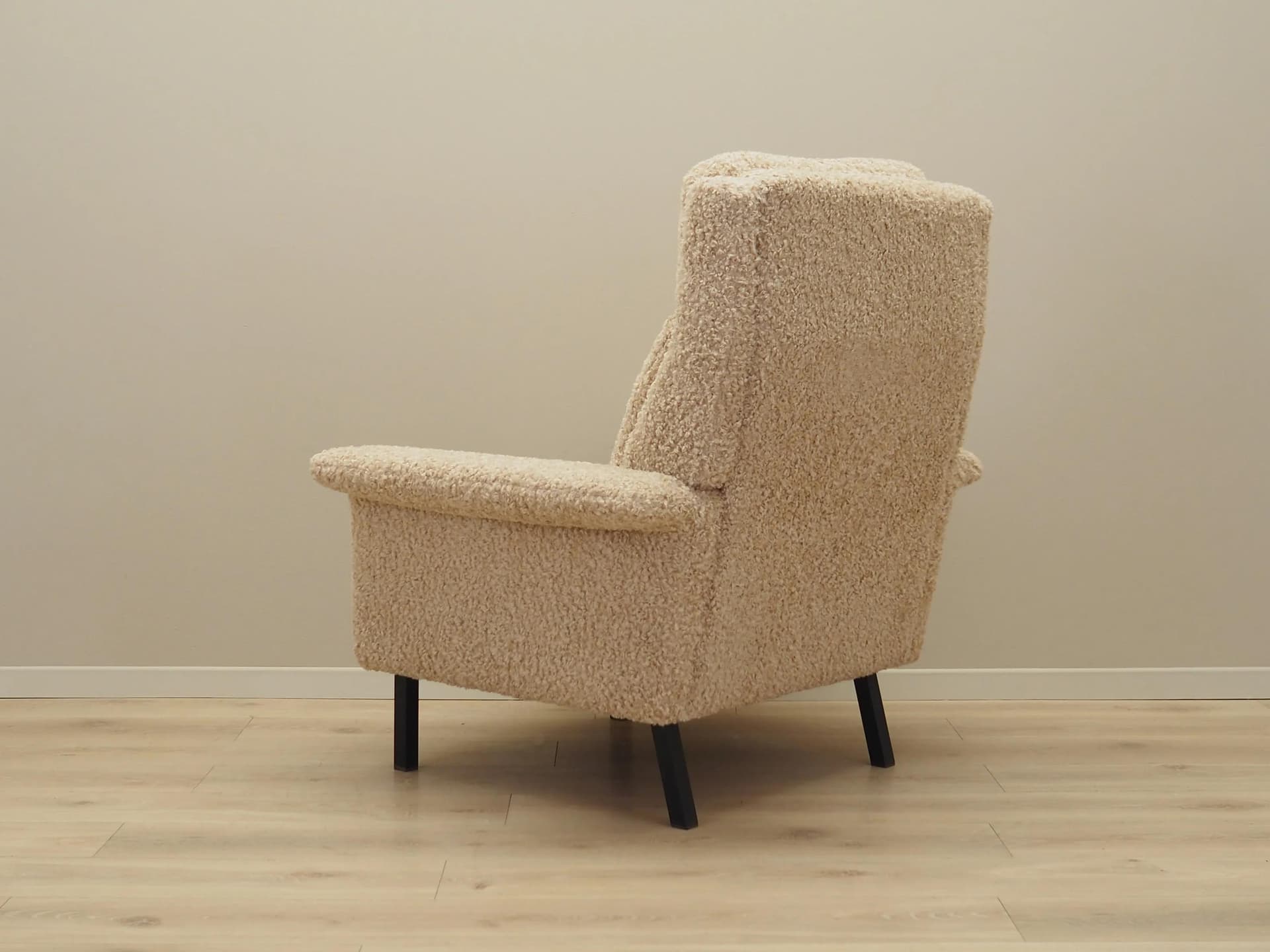 Armchair 3332, beige, bouclé, wood, by A. Vodder, for Fritz Hansen, Denmark, 1960s - 29610