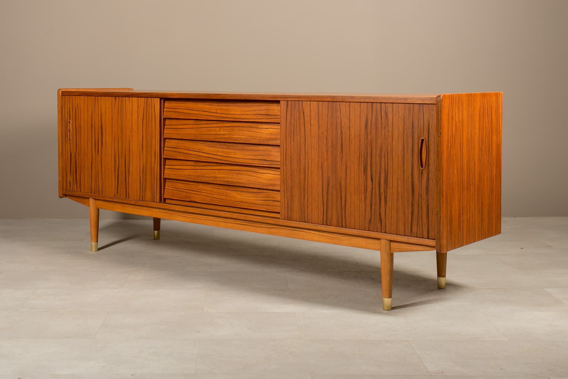 Sideboard, brązowy, drewno tekowe, Norwegia, lata 60. - 3499