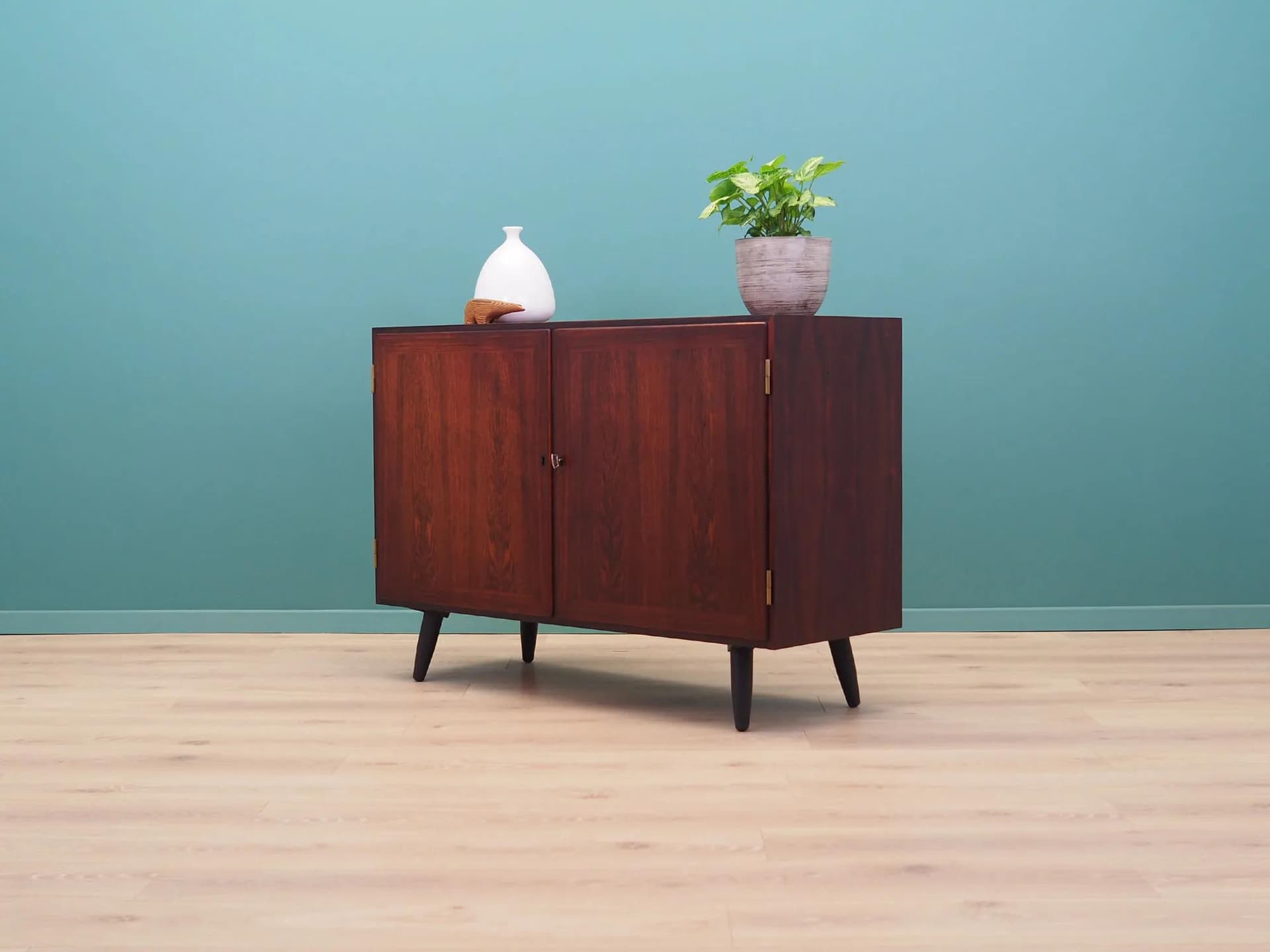 Sideboard, brown rosewood, by C. Jensen, Hundevad & Co, Denmark, 1970s. - 29516