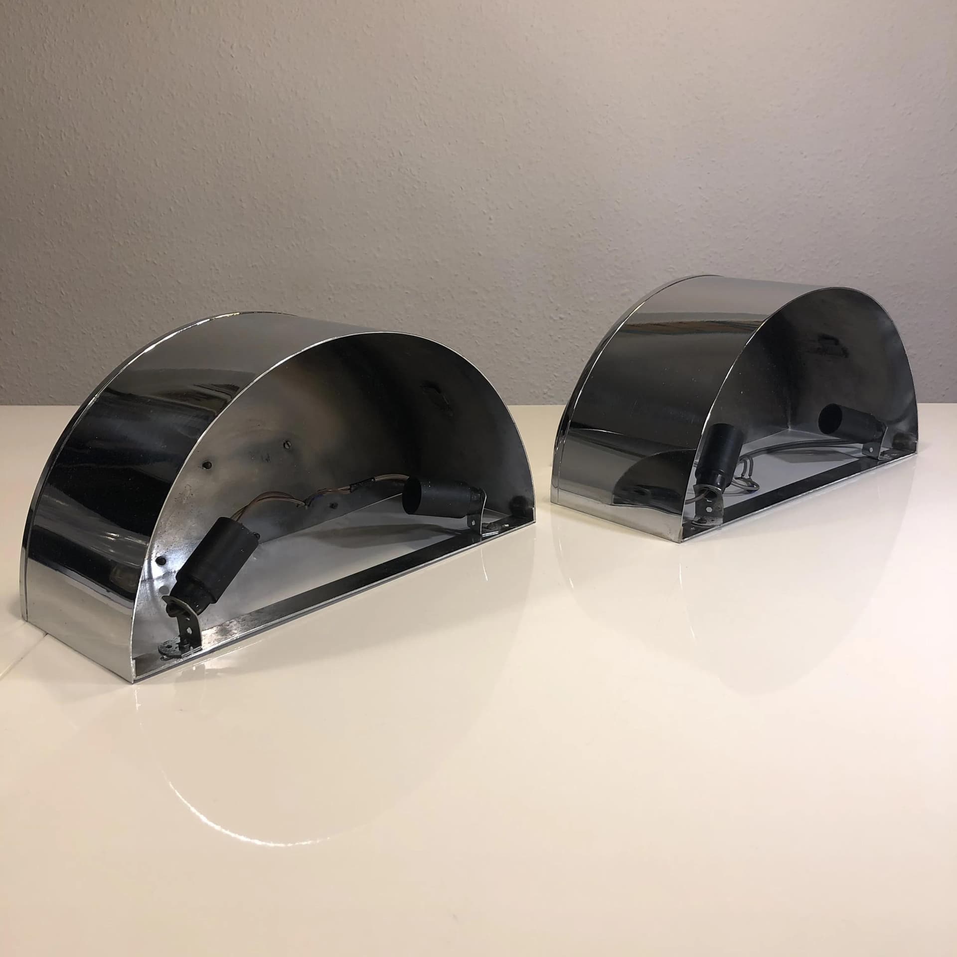 Pair of Art Deco wall sconces, silver chrome-plated brass, Germany, 1960s. - 29985