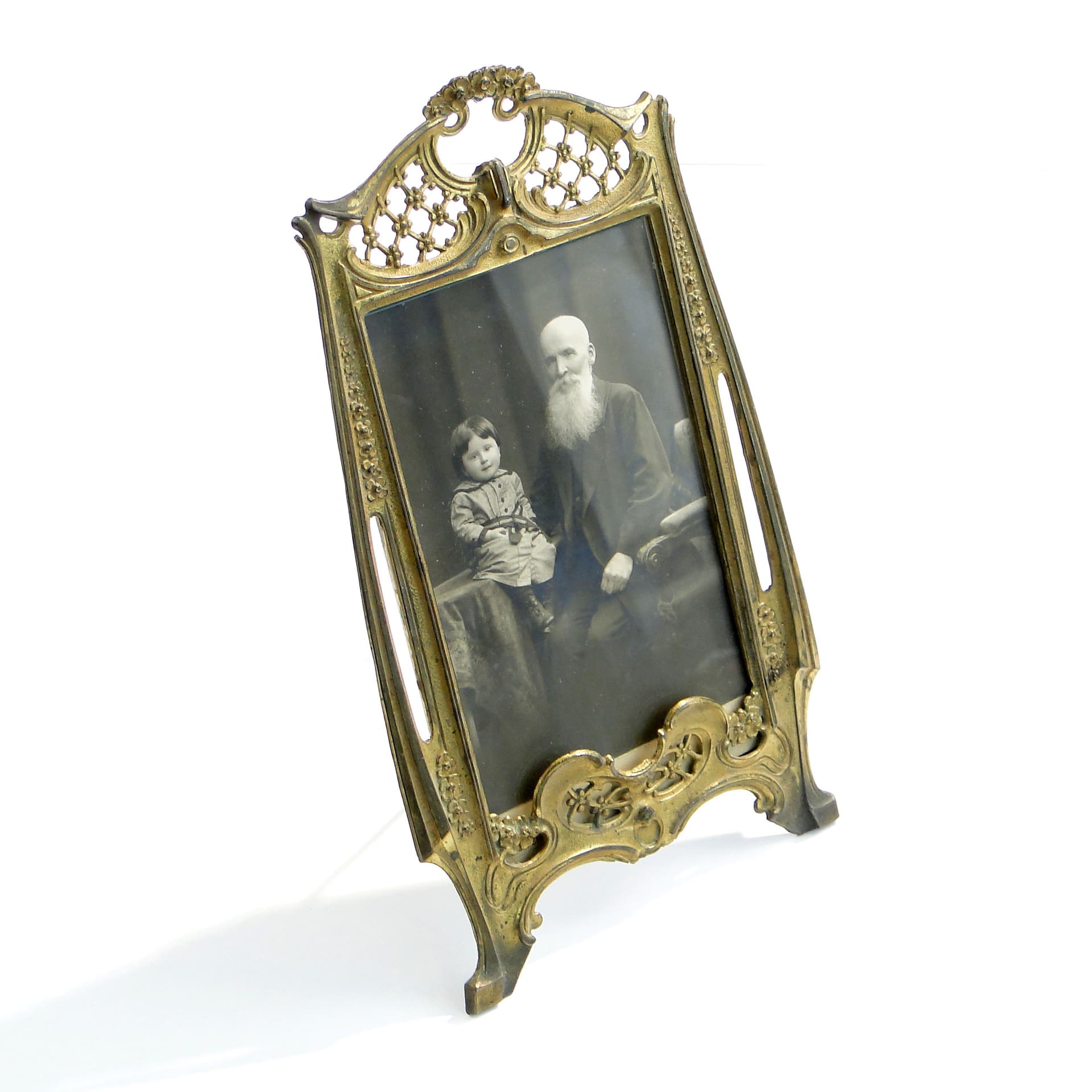 Ramka na zdjęcie Art Nouveau, złocony metal, Austria, początek XX w. - 3605