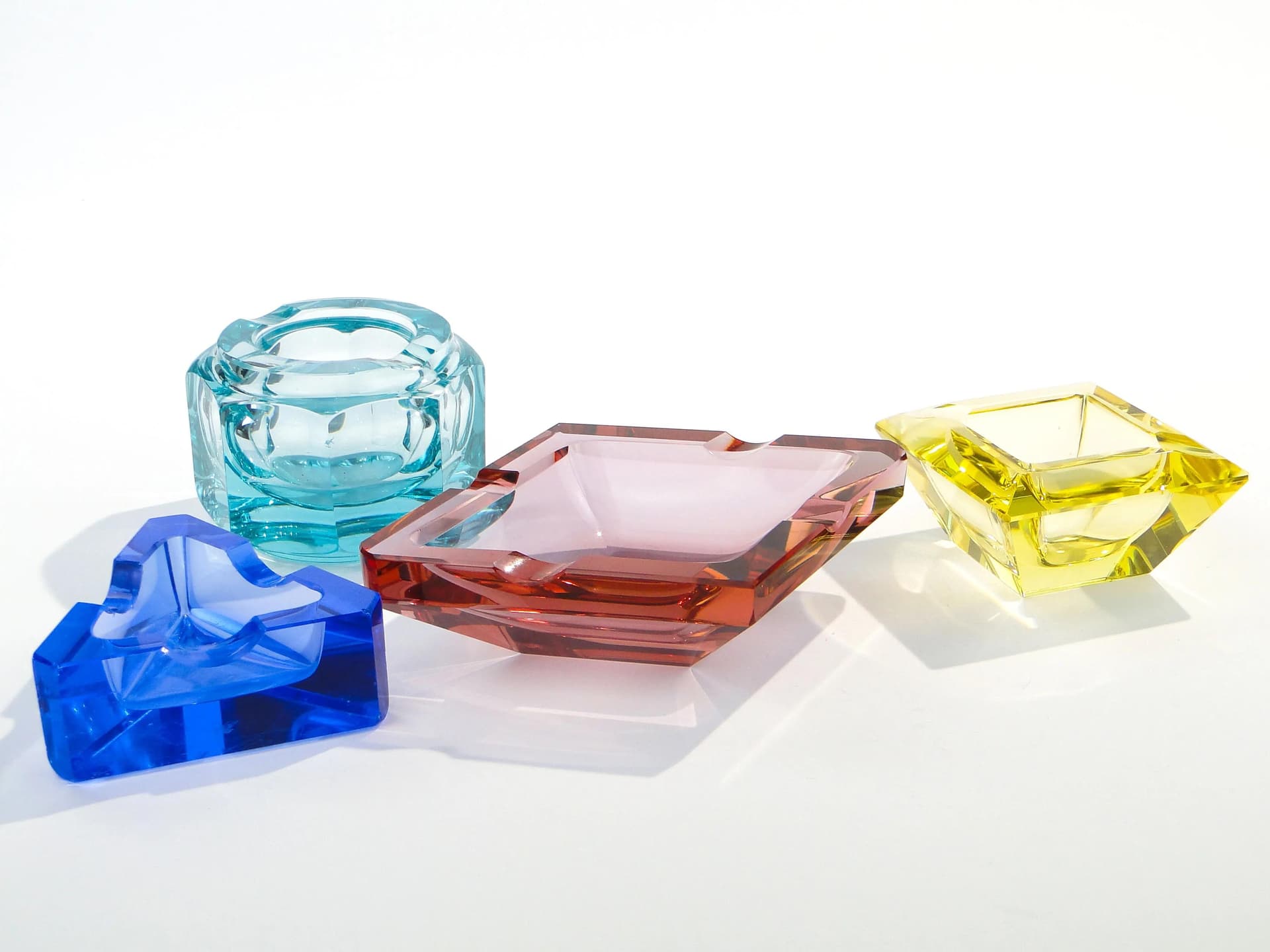 Popielniczka Art Deco, fioletowy, kryształ, Moser, Czechy, lata 30. - 30463