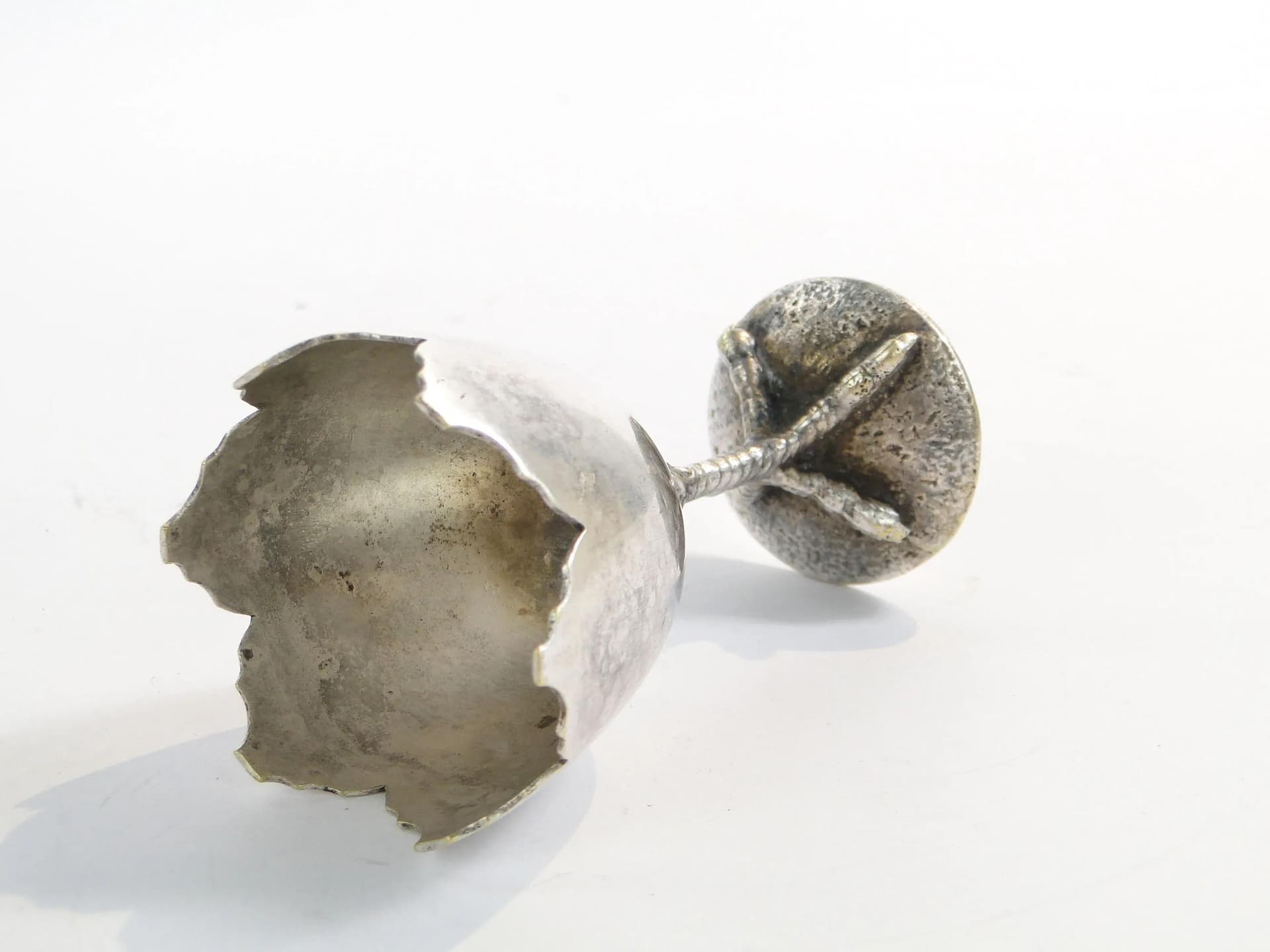 Kieliszek do jajka na kurzej stopce, srebrny, mosiądz, Polska, XIX w. - 30867