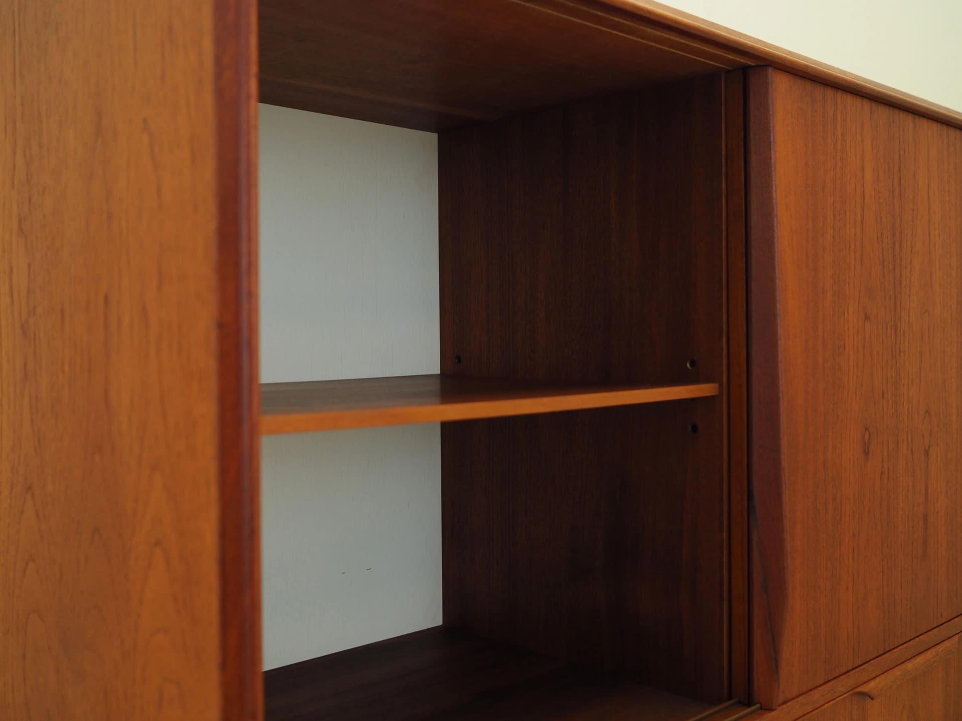 Highboard, teak pomarańczowy, Dania, lata 70. - 30677