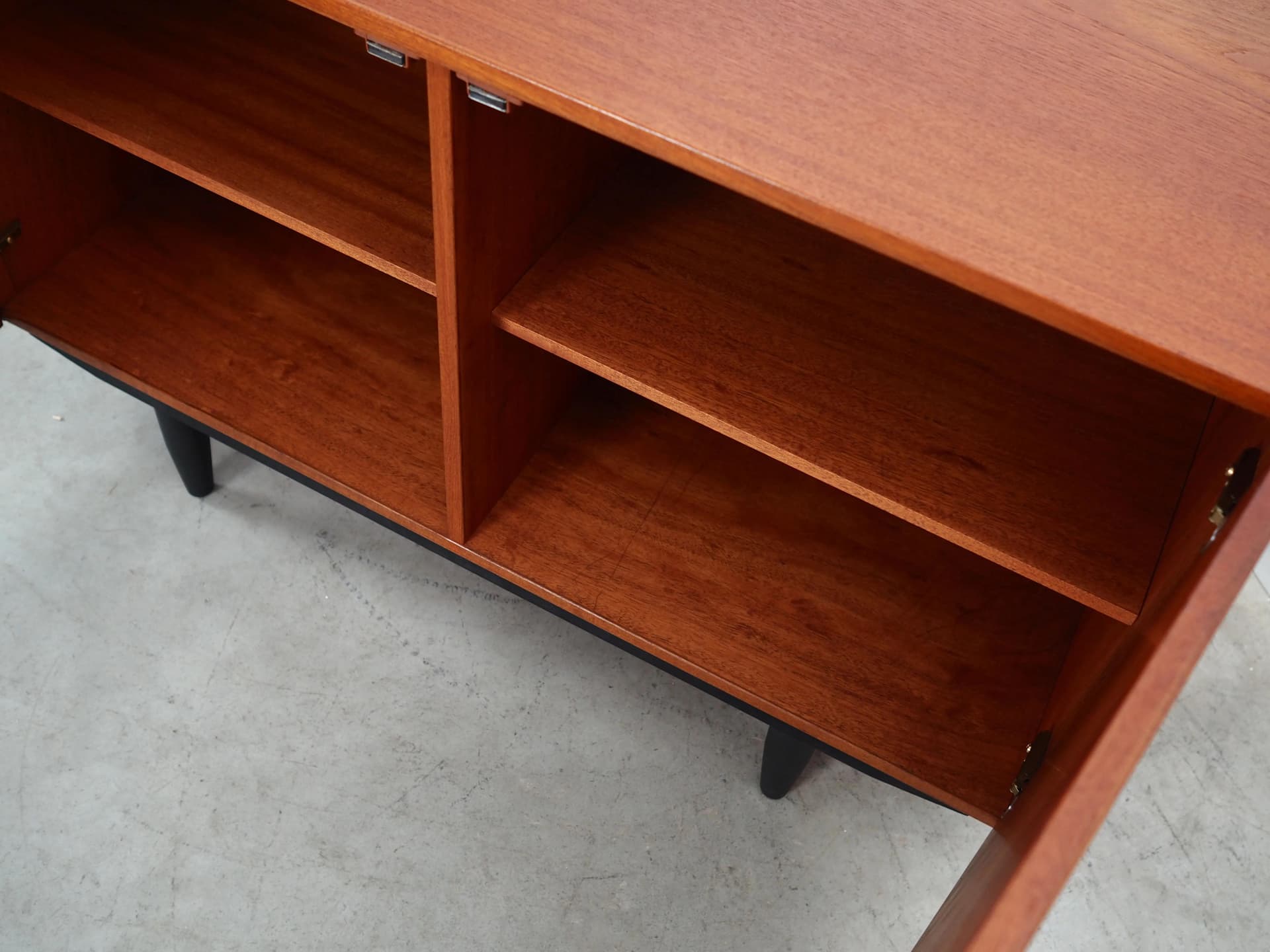 Cabinet, mid-century modern, orange teak, Denmark, 1970s. - 30911
