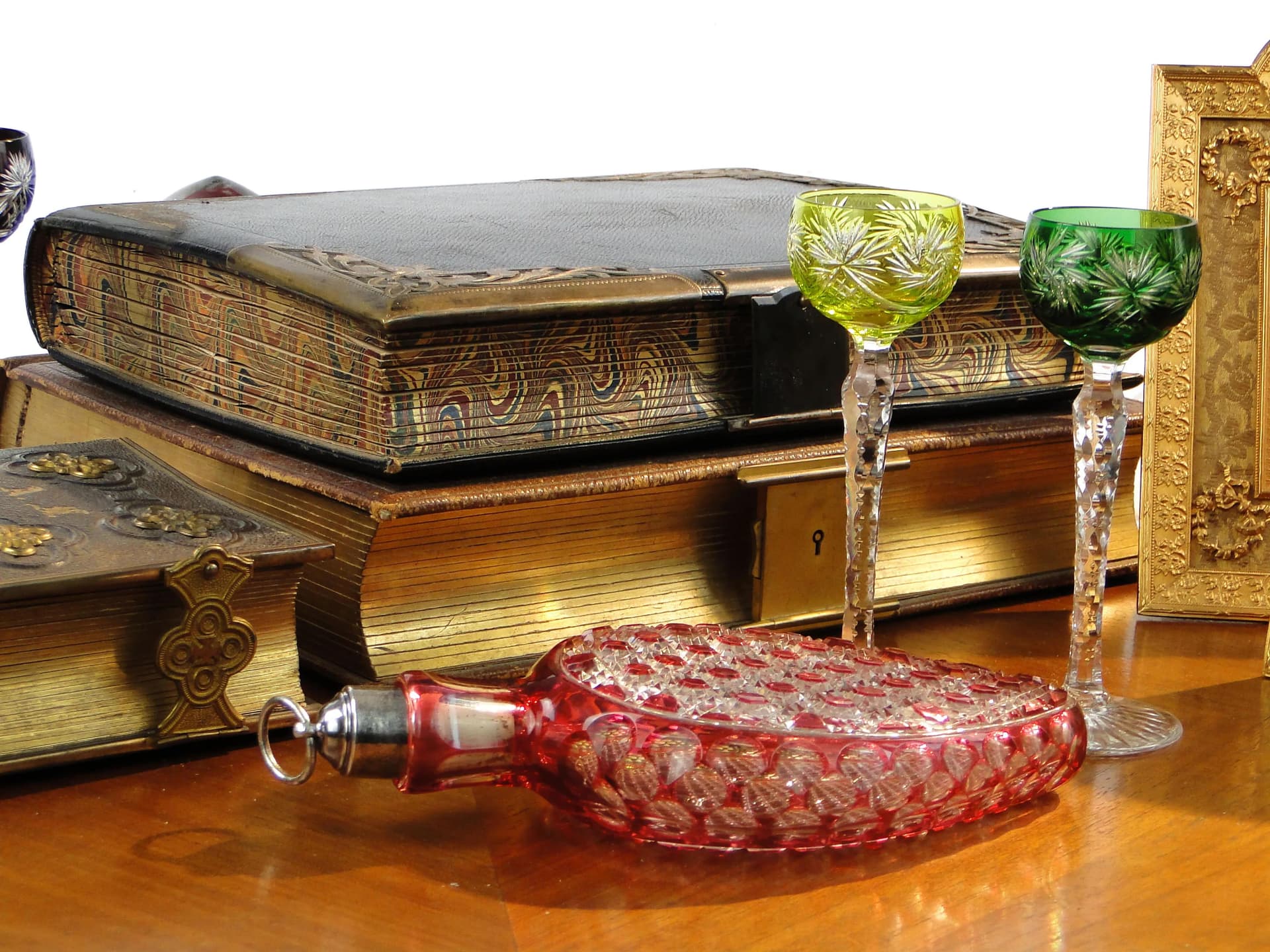 Karafka-piersiówka biedermeier, szkło rubinowe, Austria, XIX w. - 30775