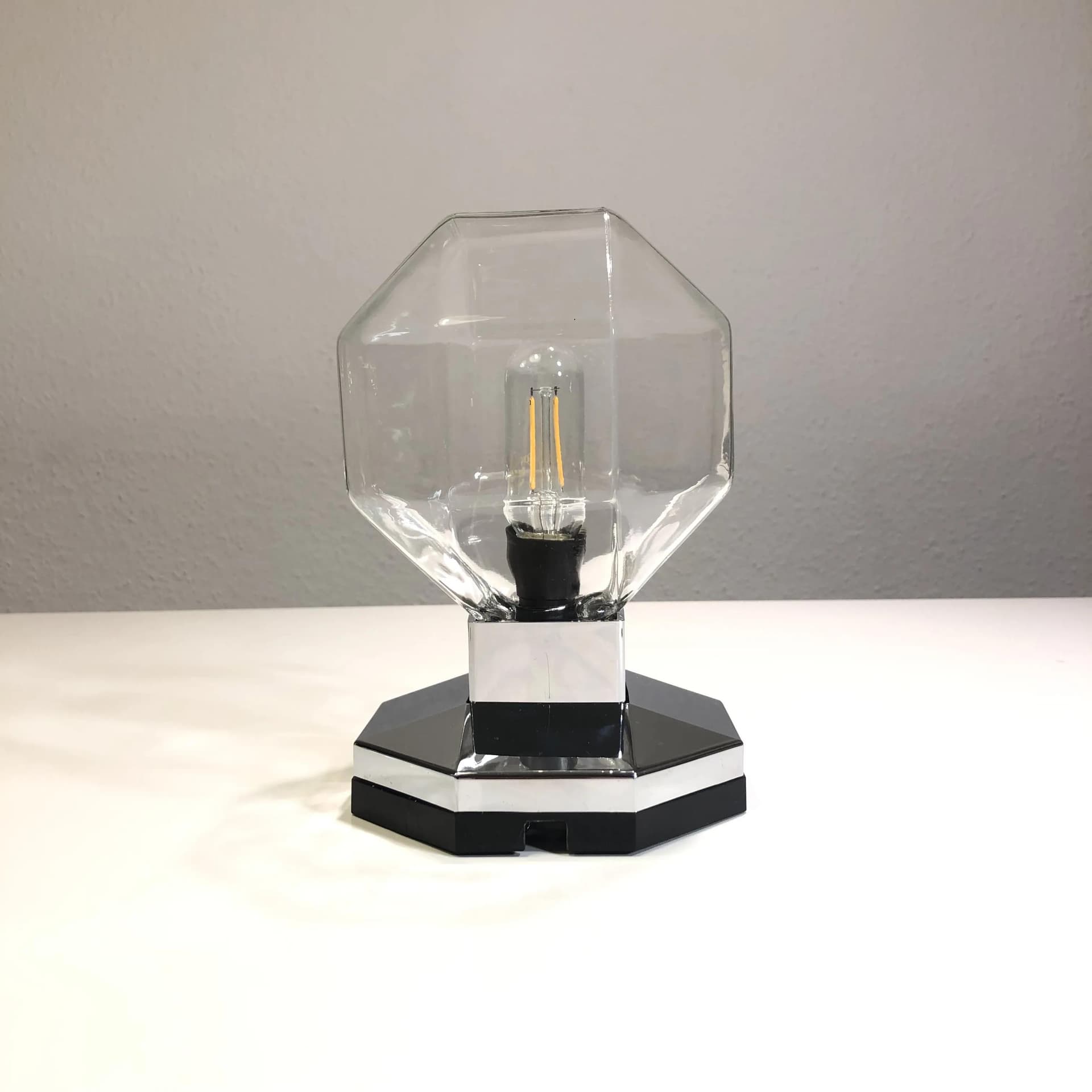 Para kinkietów Space Age, chrom srebrny, szkło, proj. M. Ishi, dla Staff Leuchten, Niemcy, lata 70. - 31151