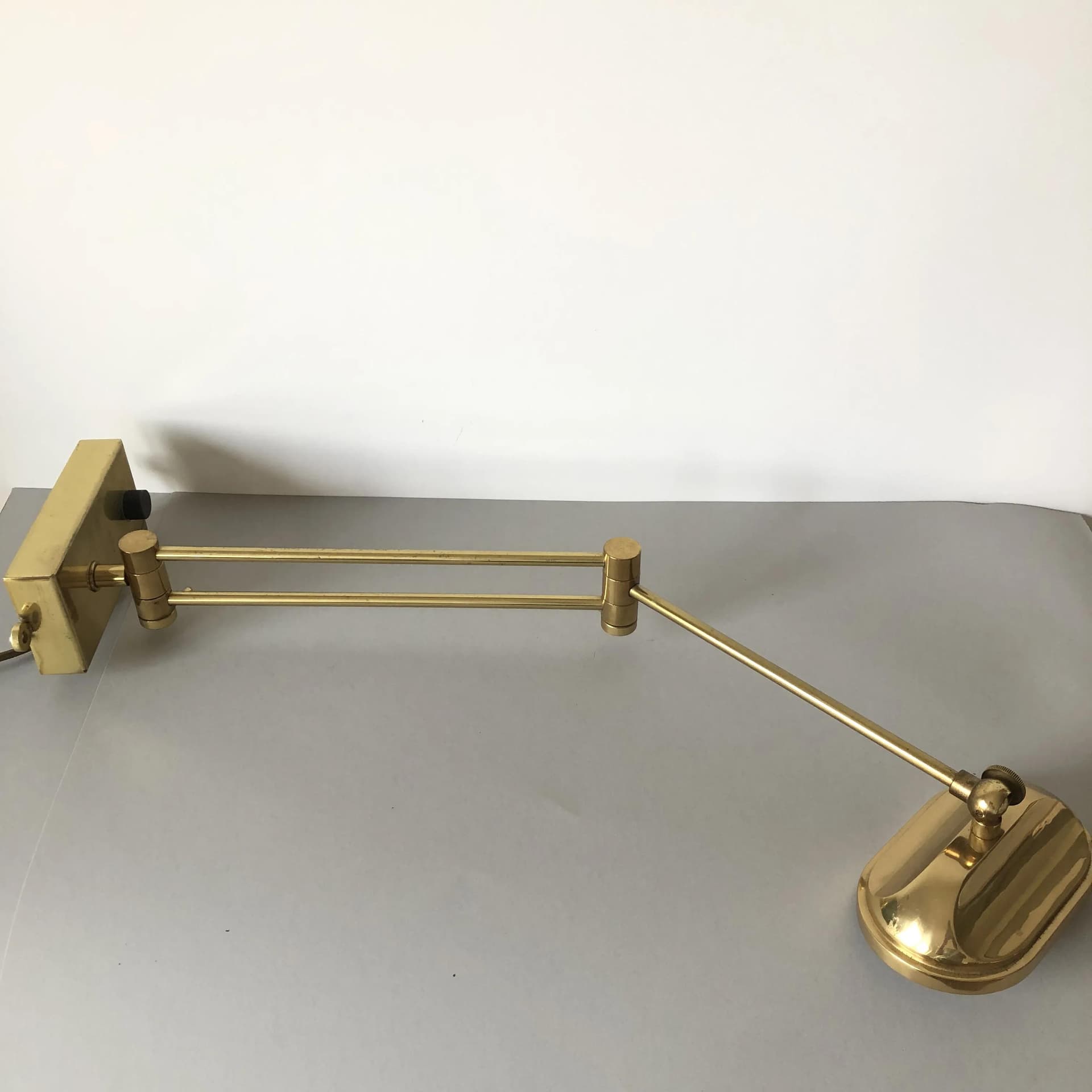 Mosiężny kinkiet geometryczny, Niemcy, lata 70. - 31352