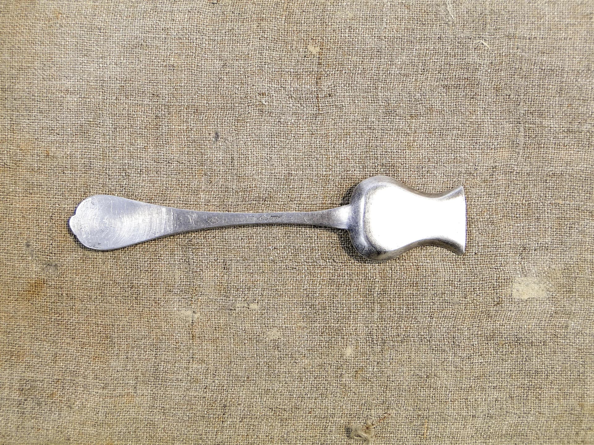 Łyżeczka do soli, secesja, mosiądz srebrzony srebrny, Fraget, Polska, XIX w. - 31372