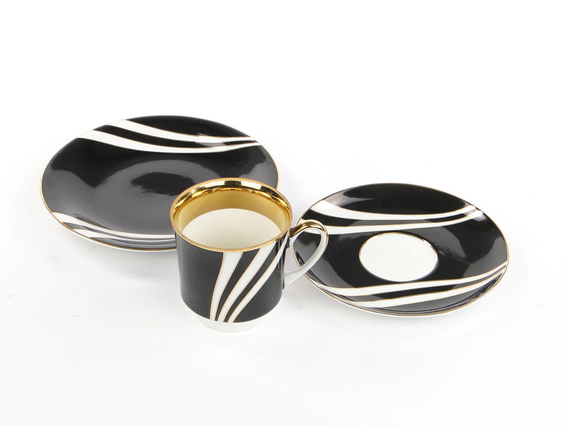 Zestaw śniadaniowy June, porcelana czarna biała złota, proj. W. Potacki, Ćmielów, Polska, lata 60. - 31674