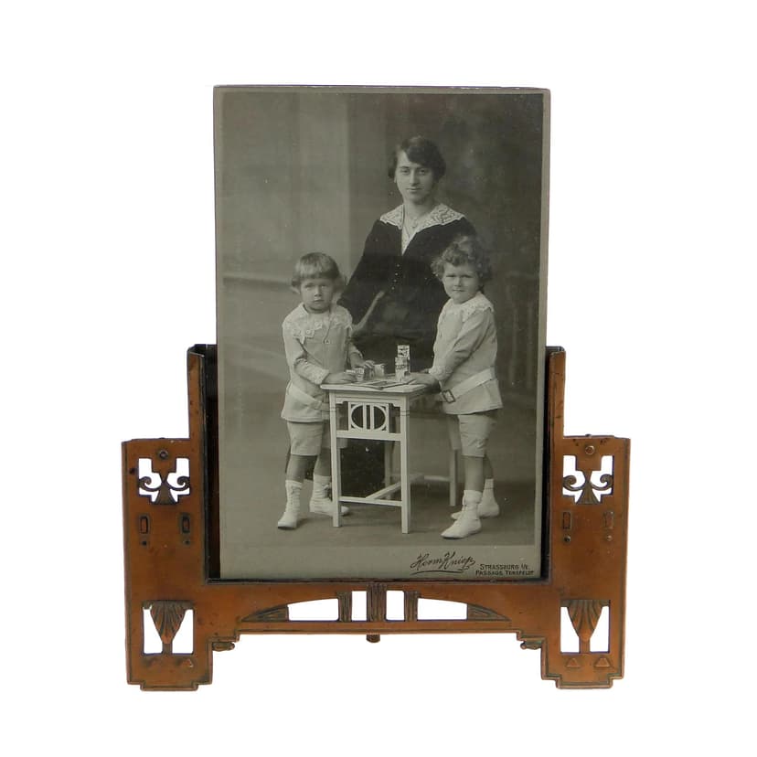 Ramka na zdjęcie, secesja wiedeńska, metal miedź, Austria, początek XX w.