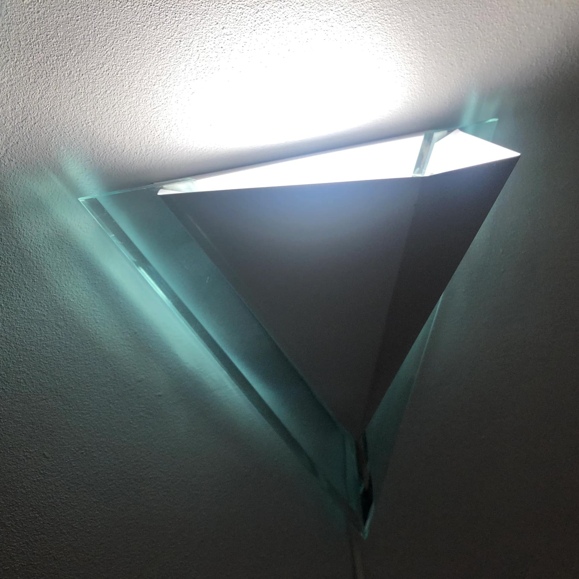 Para kinkietów, postmodernizm, stal biała, akryl transparentny, Niemcy, lata 90. - 32270