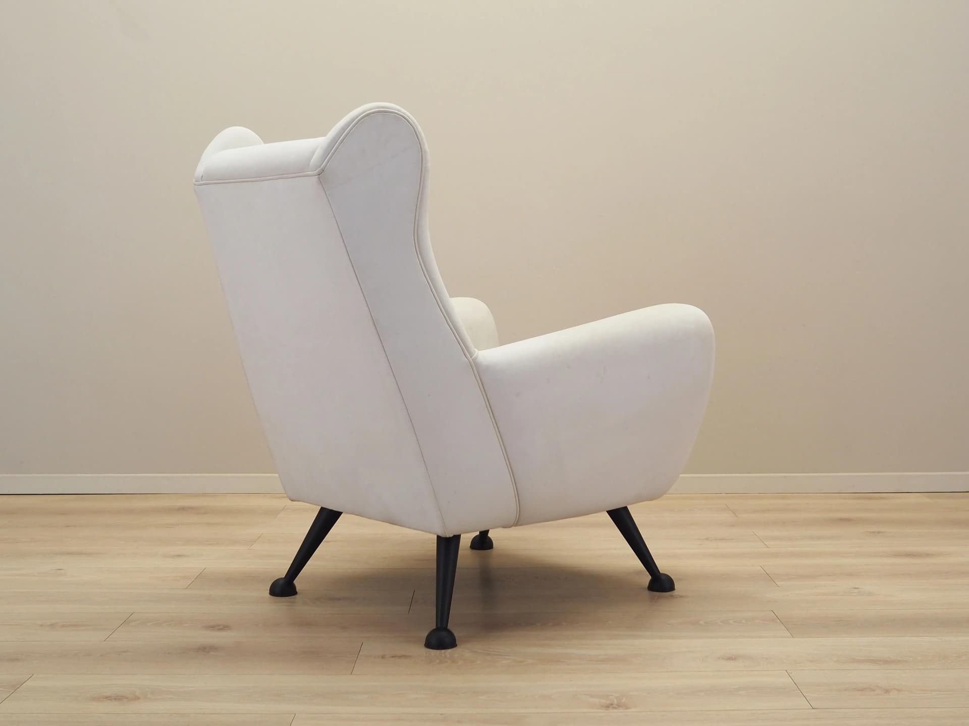 Postmodern Armchair, white natural leather, black metal, Italy, 1980s. - 32149