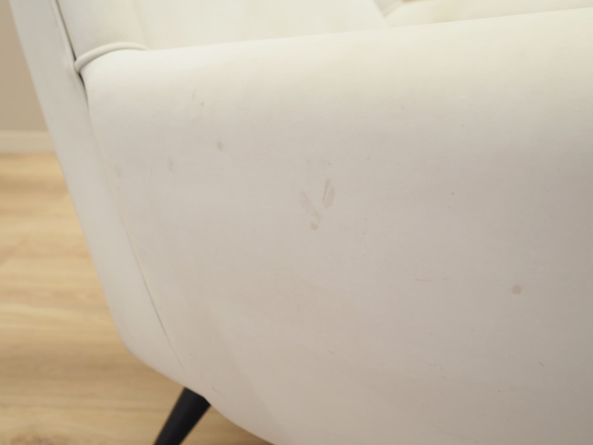 Postmodern Armchair, white natural leather, black metal, Italy, 1980s. - 64149