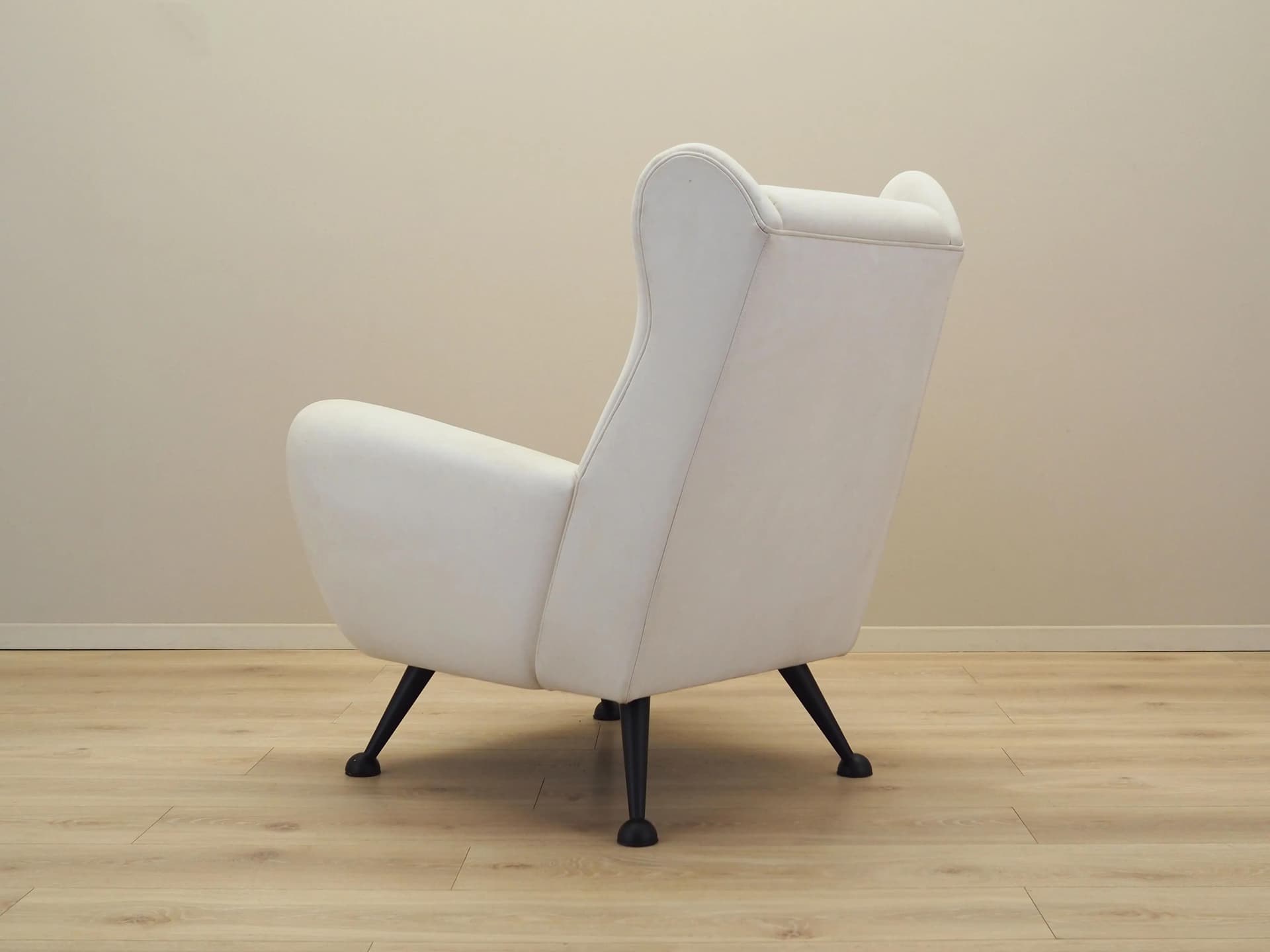Postmodern Armchair, white natural leather, black metal, Italy, 1980s. - 32147