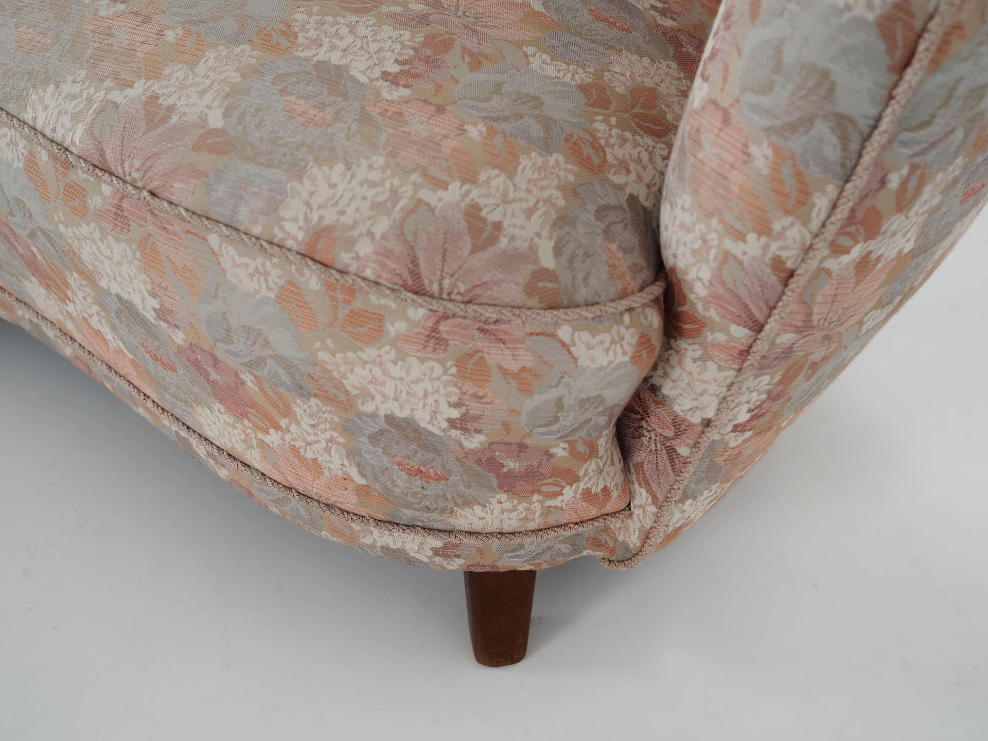 Sofa Banana, beż, żakard, buk, Dania, lata 70. - 32380