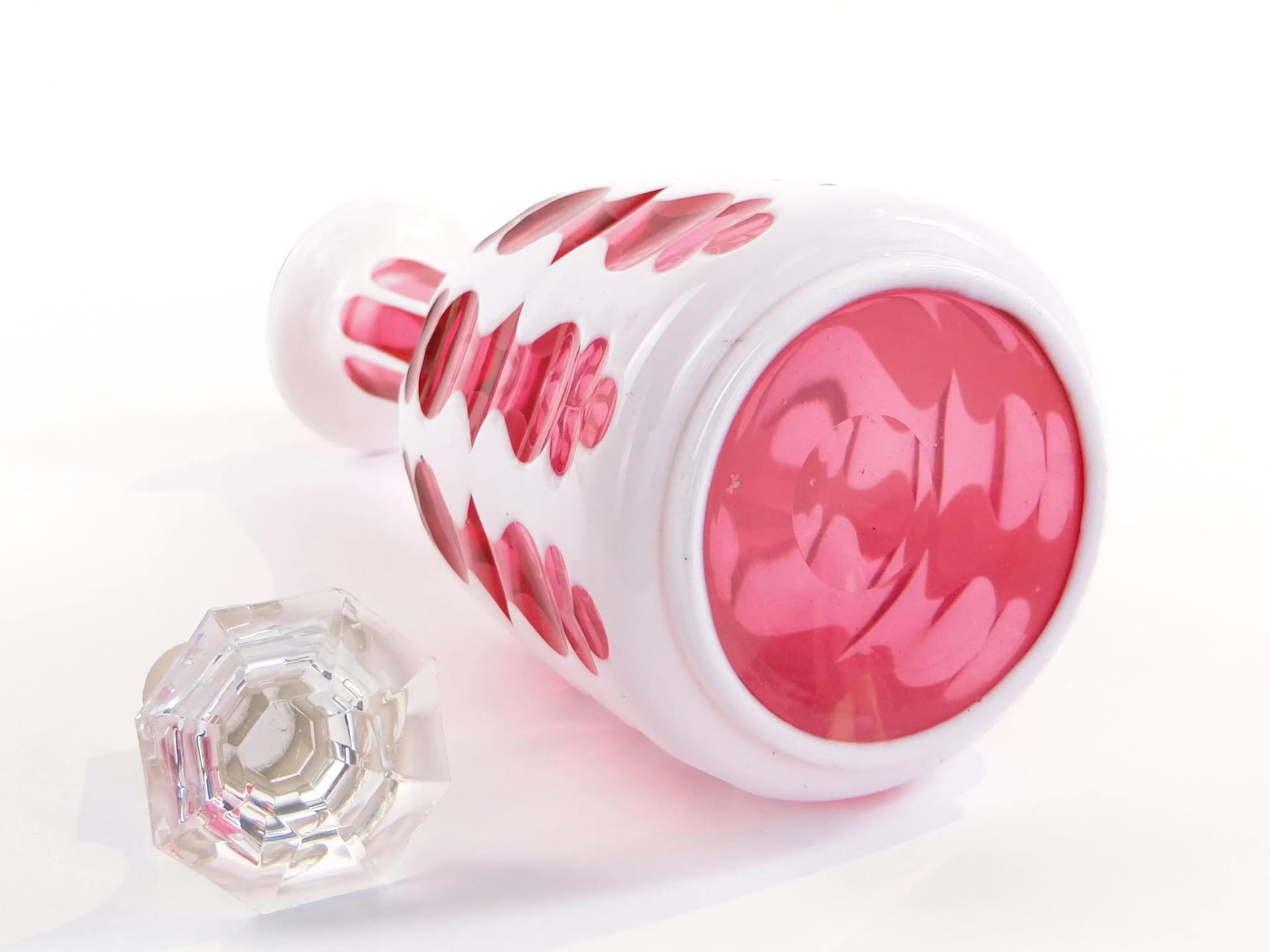 Decanter Biedermeier, pink and white, crystal, Austria, 19th c. - 32516