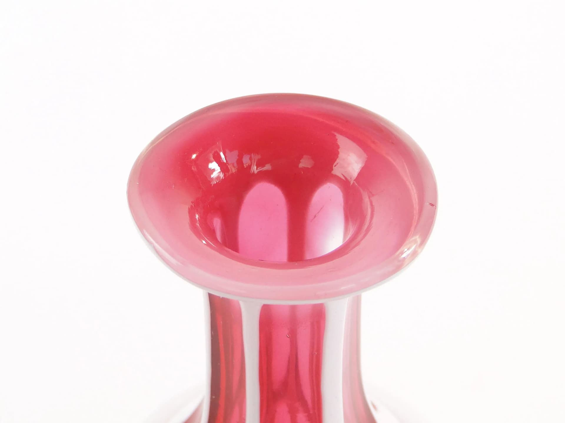 Decanter Biedermeier, pink and white, crystal, Austria, 19th c. - 32515
