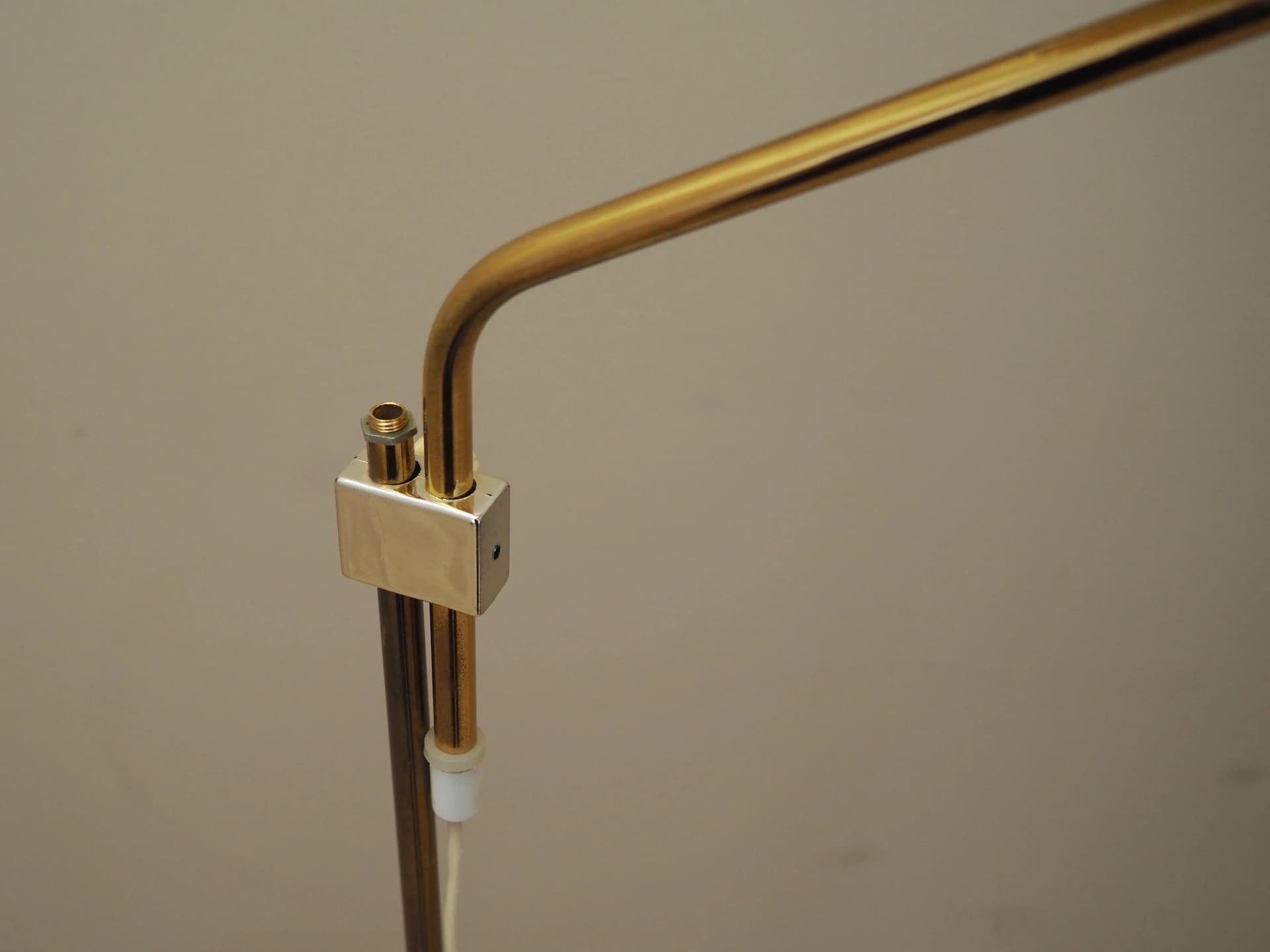 Lampa podłogowa, biały, metal, Dania, lata 70. - 32881