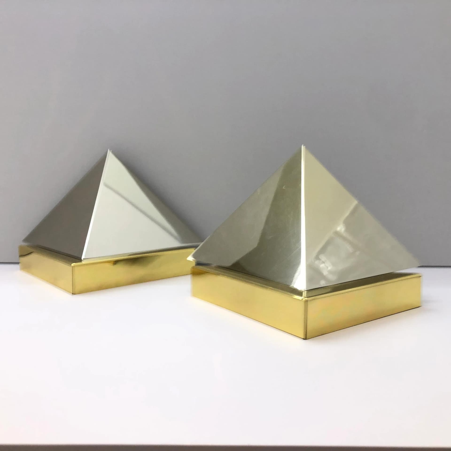 Para kinkietów, mosiądz złocony i chromowany, J.T. Kalmar, Niemcy, lata 70. - 32987