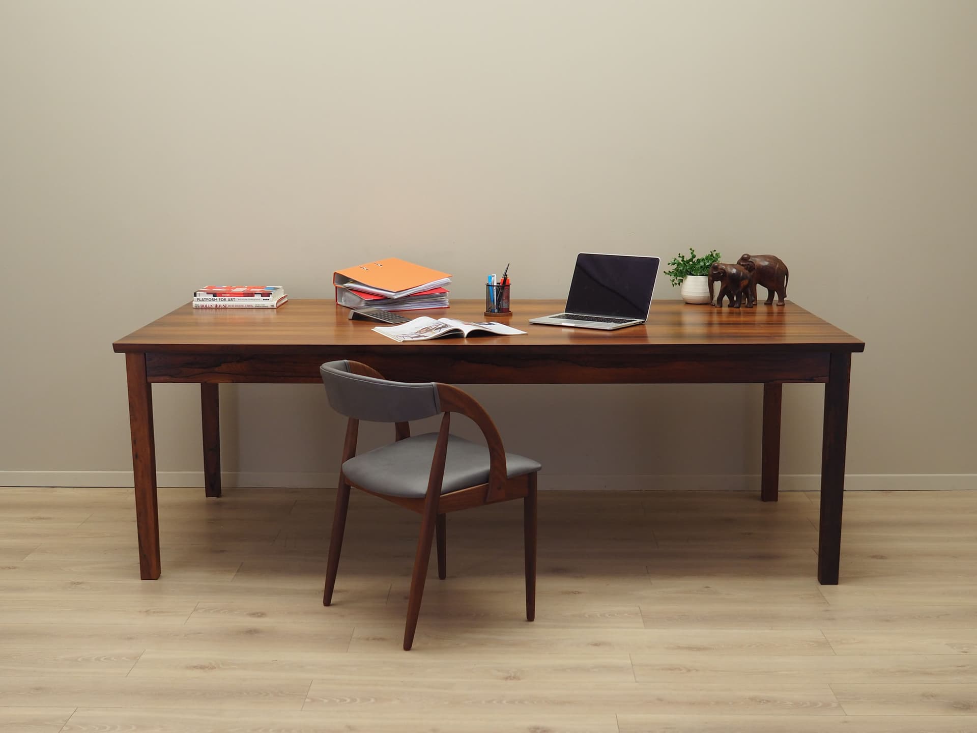 Stół prostokątny, palisander brązowy, Dania, lata 70. - 64001