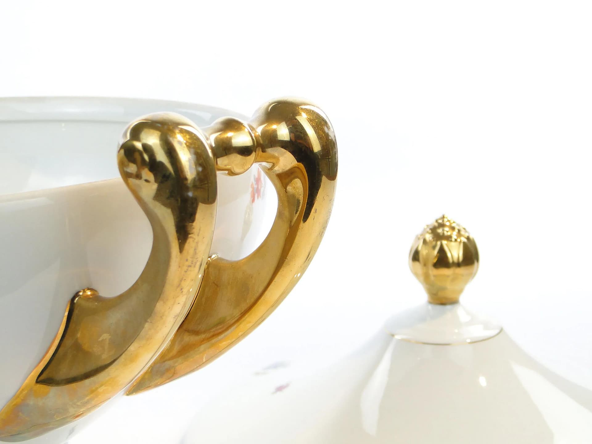 Waza na zupę Empire, biała porcelana, złocona, proj. B. Wysocki, J. Steckiewicz, Ćmielów, Polska, lata 30. - 33458