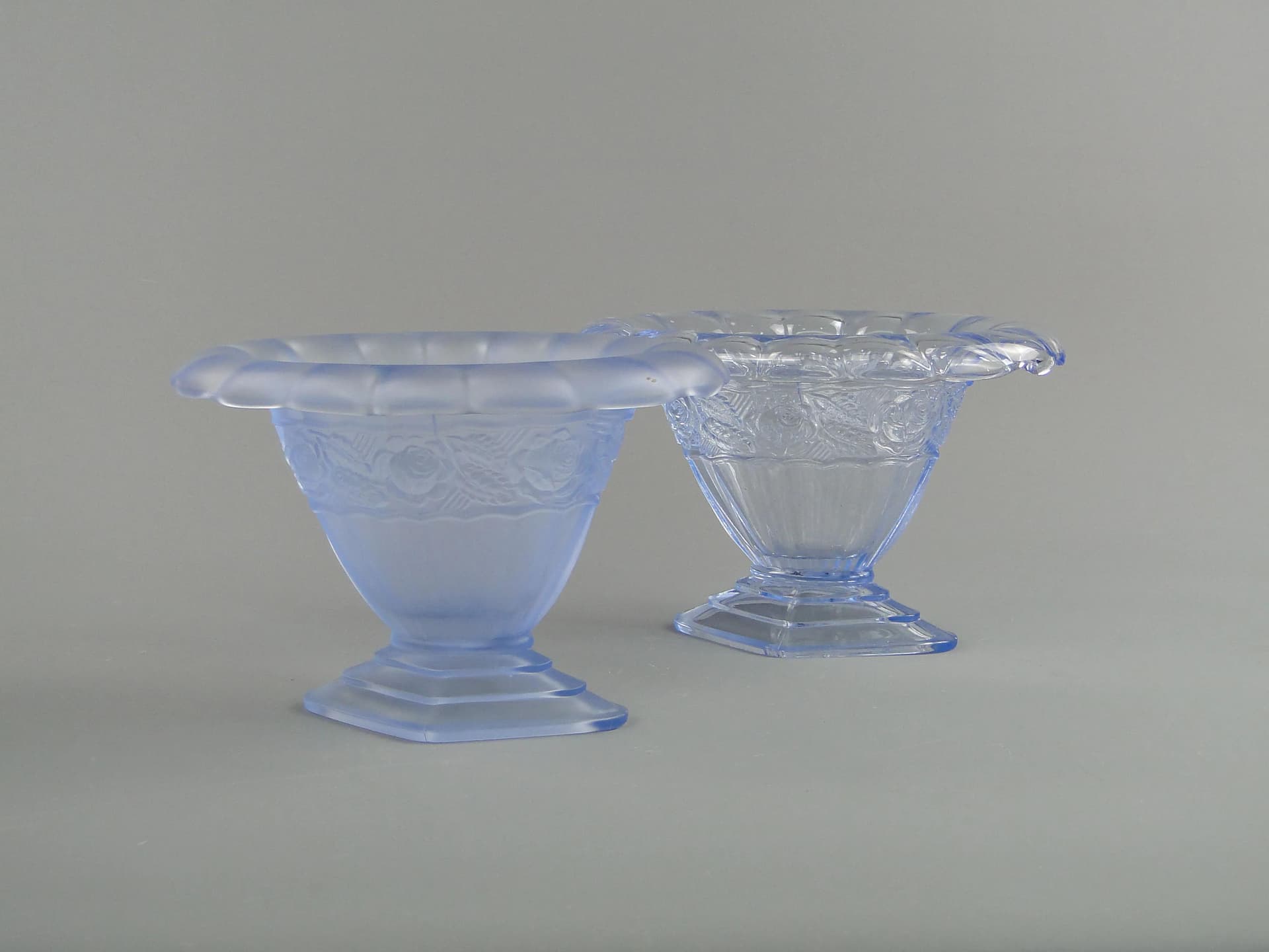 Wazon Art Deco, turkusowy, szkło, Huta Hortensja, Polska, lata 30. - 33441