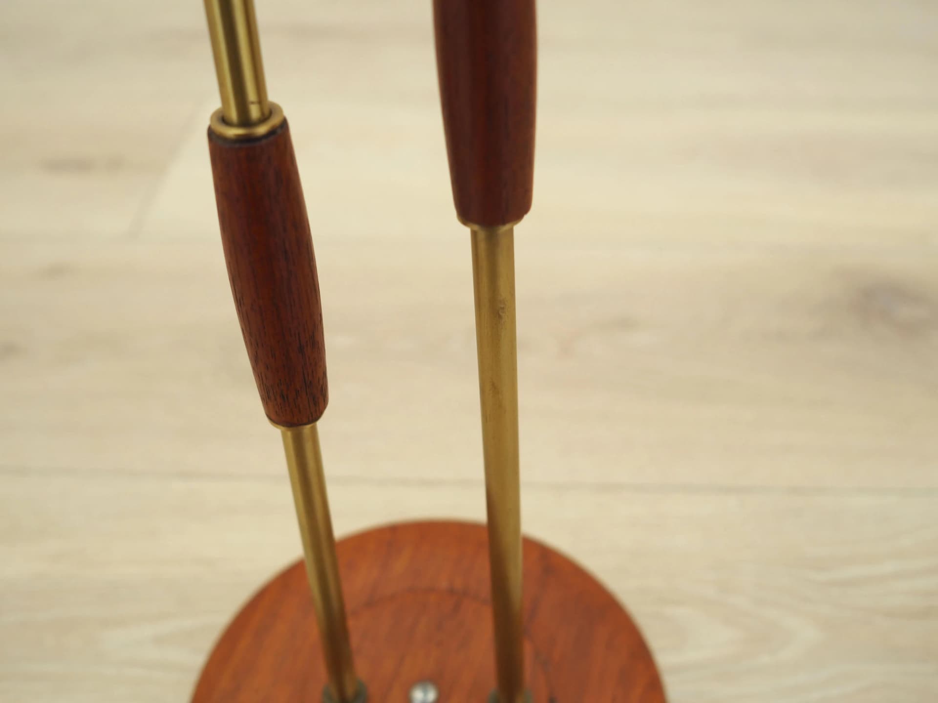 Popielniczka, teak brązowy, mosiądz złoty, Dania, lata 70. - 33644