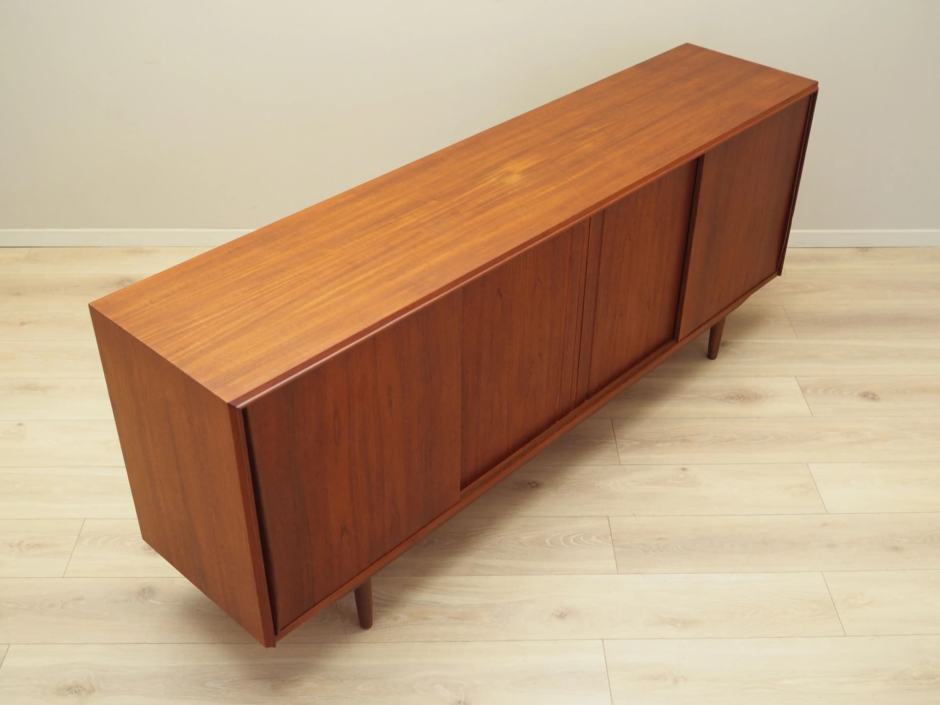 Sideboard, teak pomarańczowy, proj. E.W. Bach, Dania, lata 60. - 33791