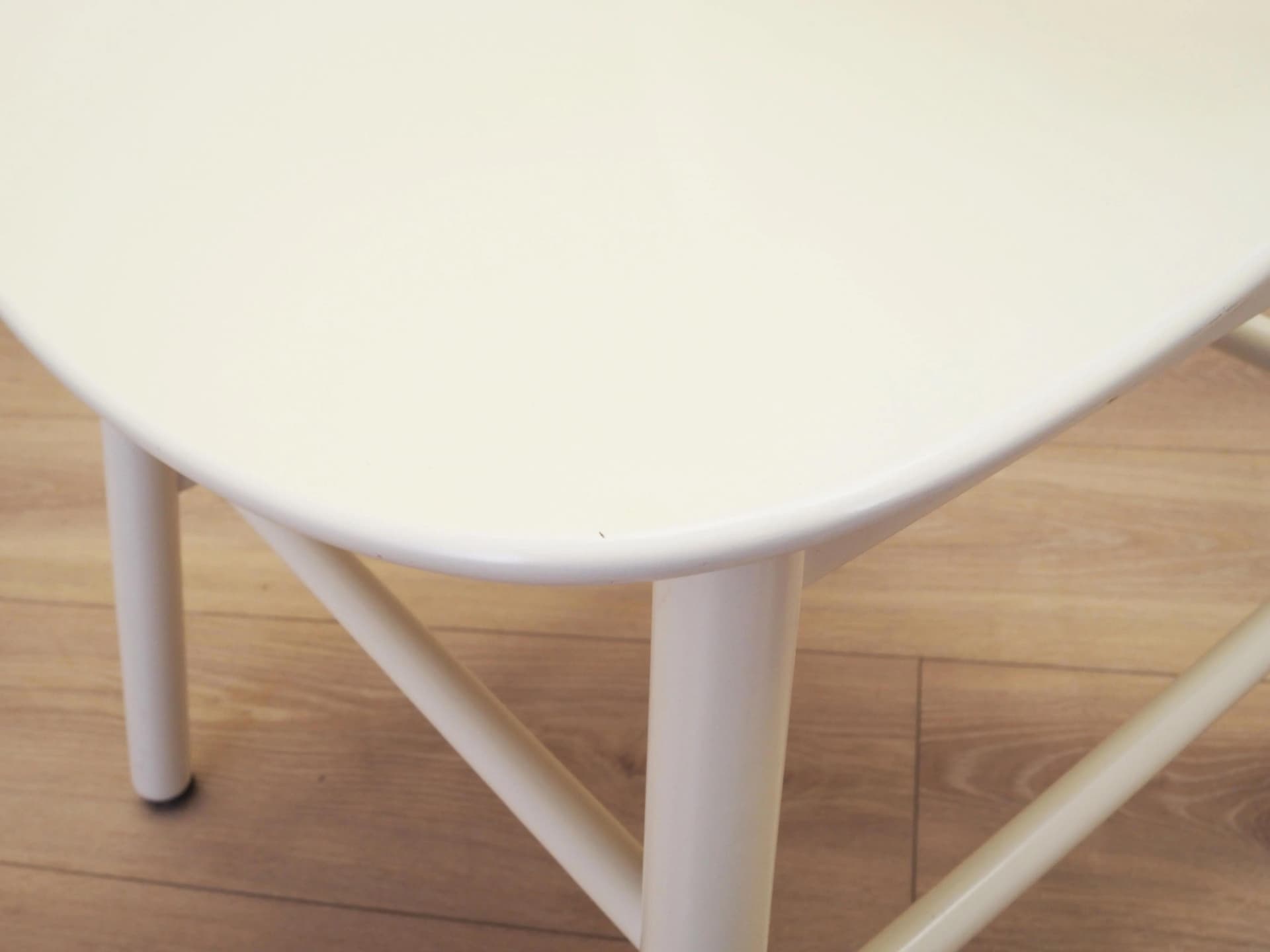 Komplet czterech krzeseł, buk ivory white, Włochy, lata 70. - 33762