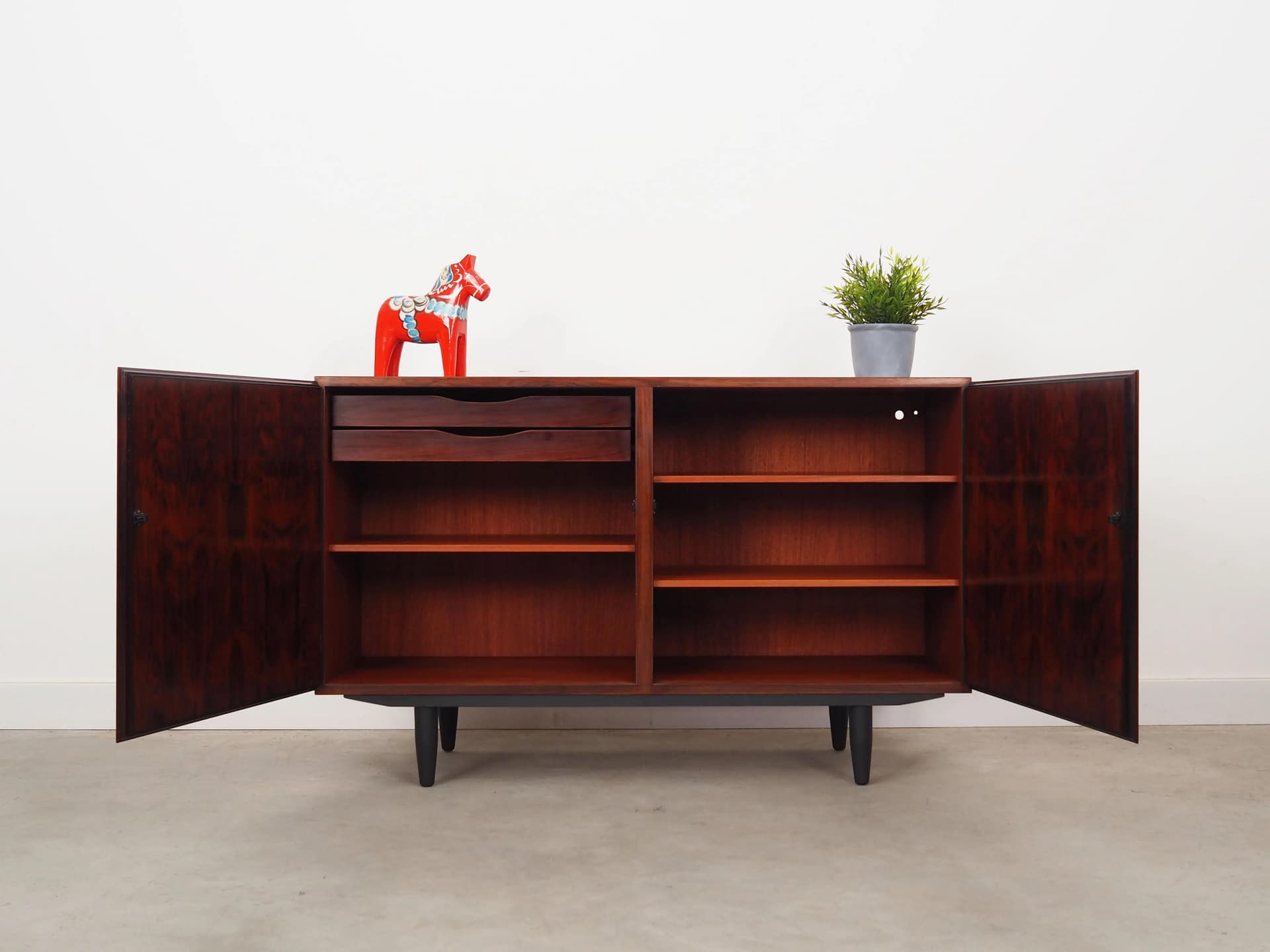 Cabinet, brown rosewood, Omann Jun, Denmark, 1970s - 34076
