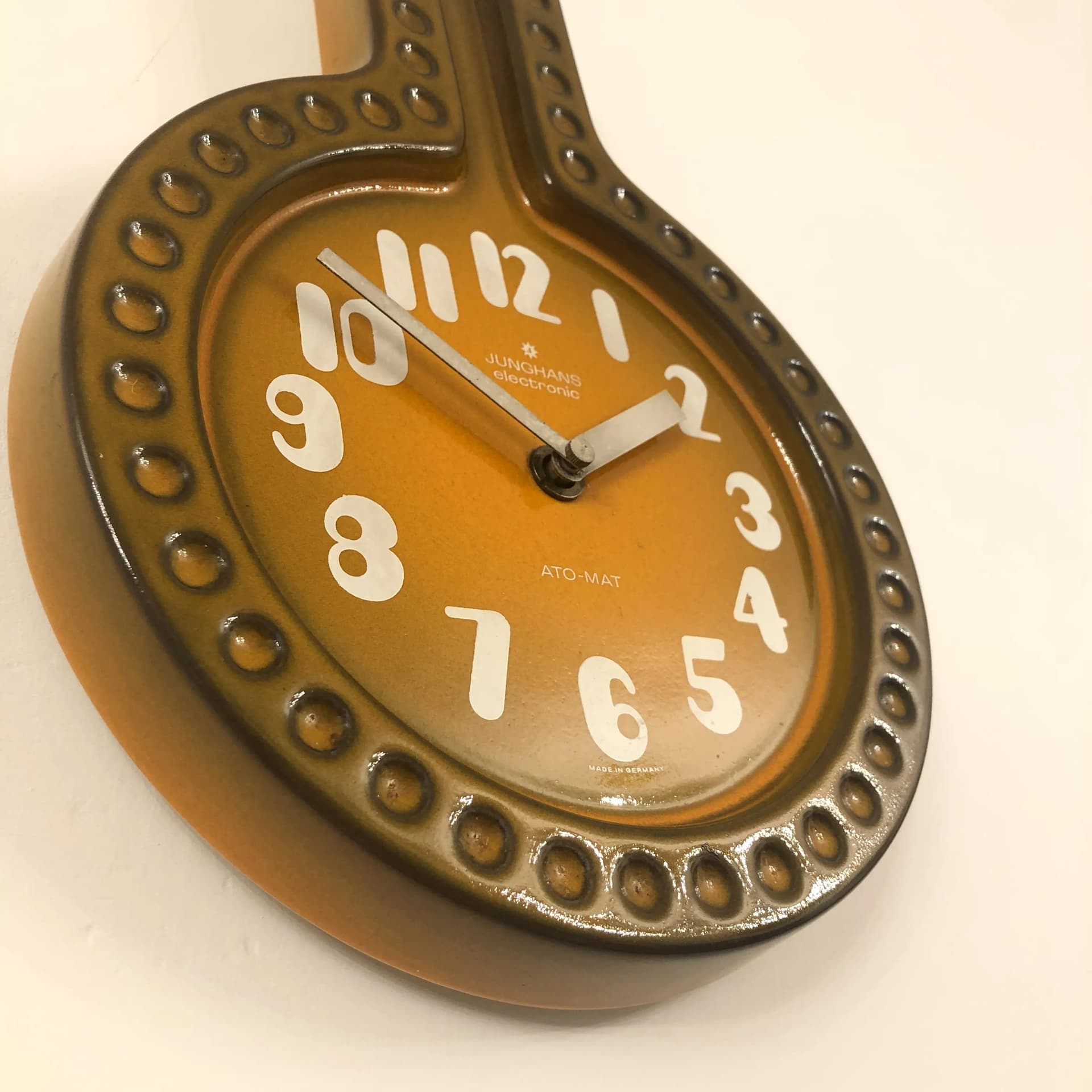 Pomarańczowy ceramiczny zegar ścienny, Junghans, Niemcy, lata 80. - 34127