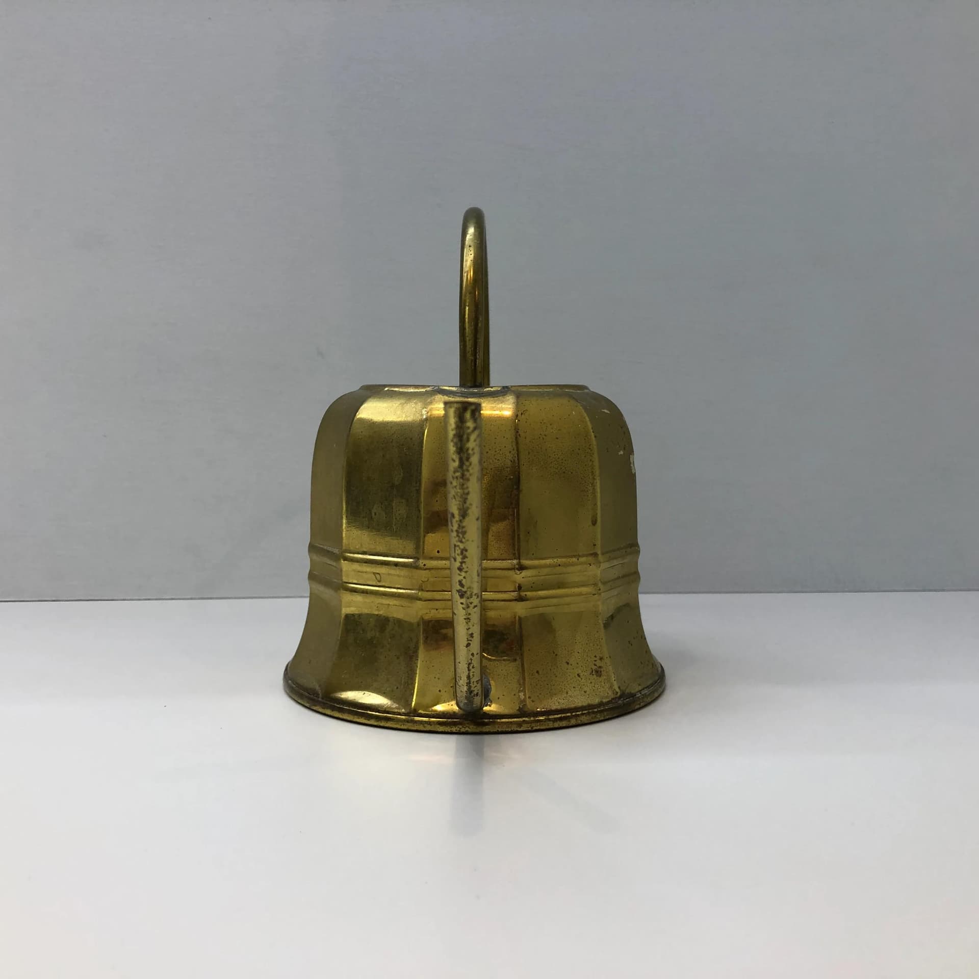 Watering can, golden brass, Germany, 1970s. - 34417
