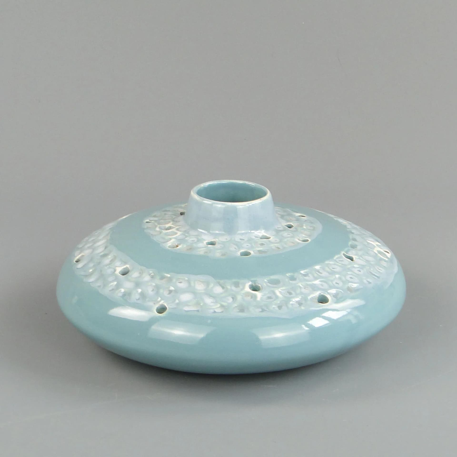 Wazon ikebana Ogródek 538, fajans szkliwiony niebieski, proj. J. Sowiński, Włocławek, Polska, lata 60. - 34656