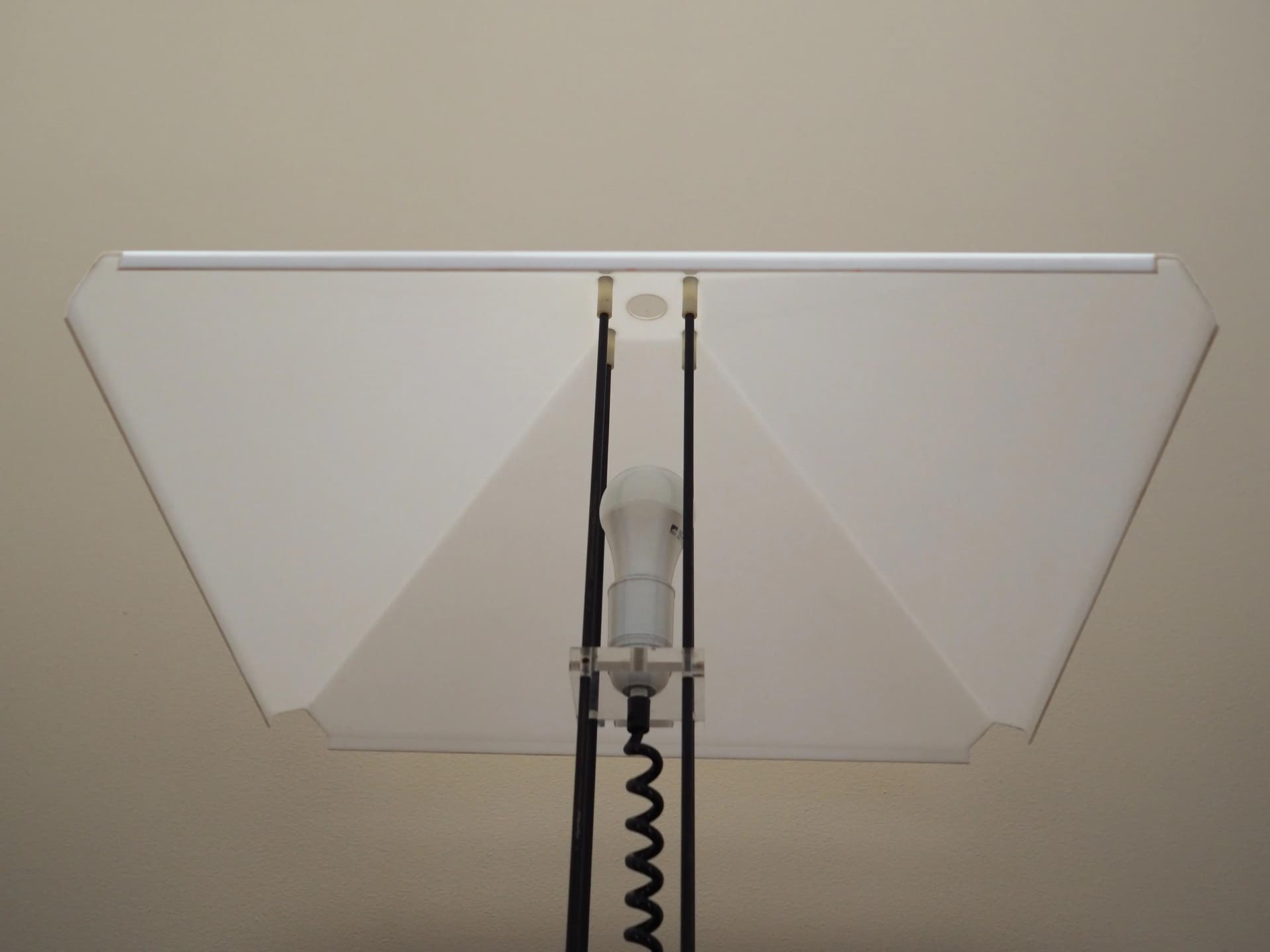 Desk lamp, mid-century modern, white, metal, Denmark, 1970s - 34760