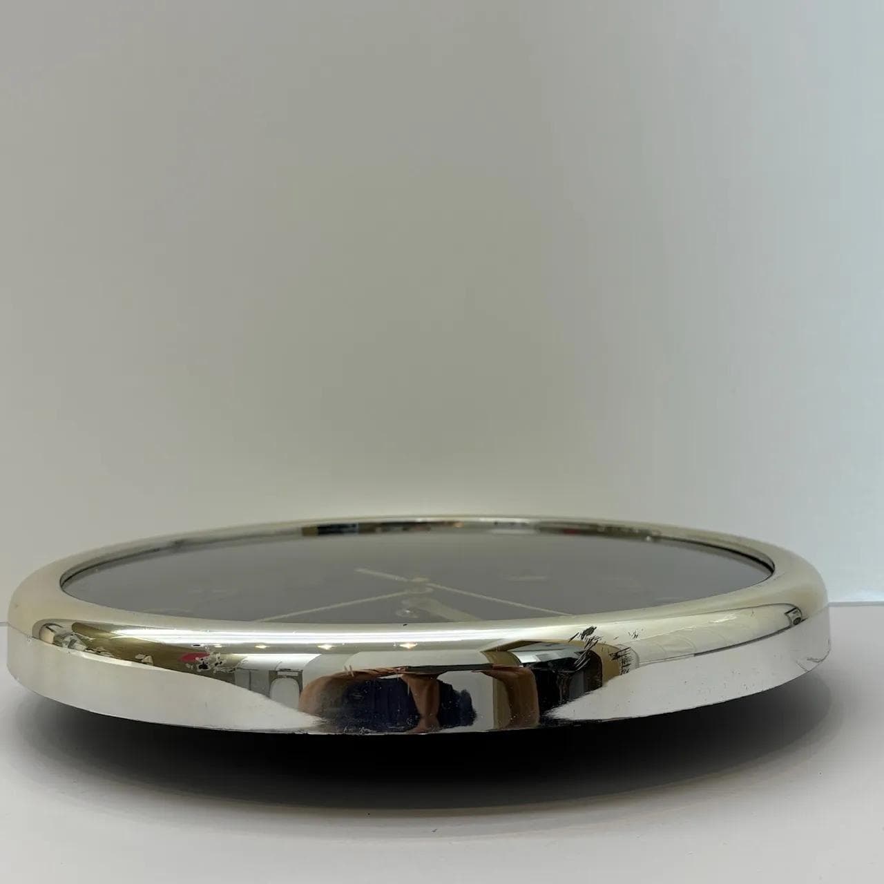 Zegar ścienny czarny, plastik złoty, szkło transparentny, Citizen, Japonia, lata 80. - 34589