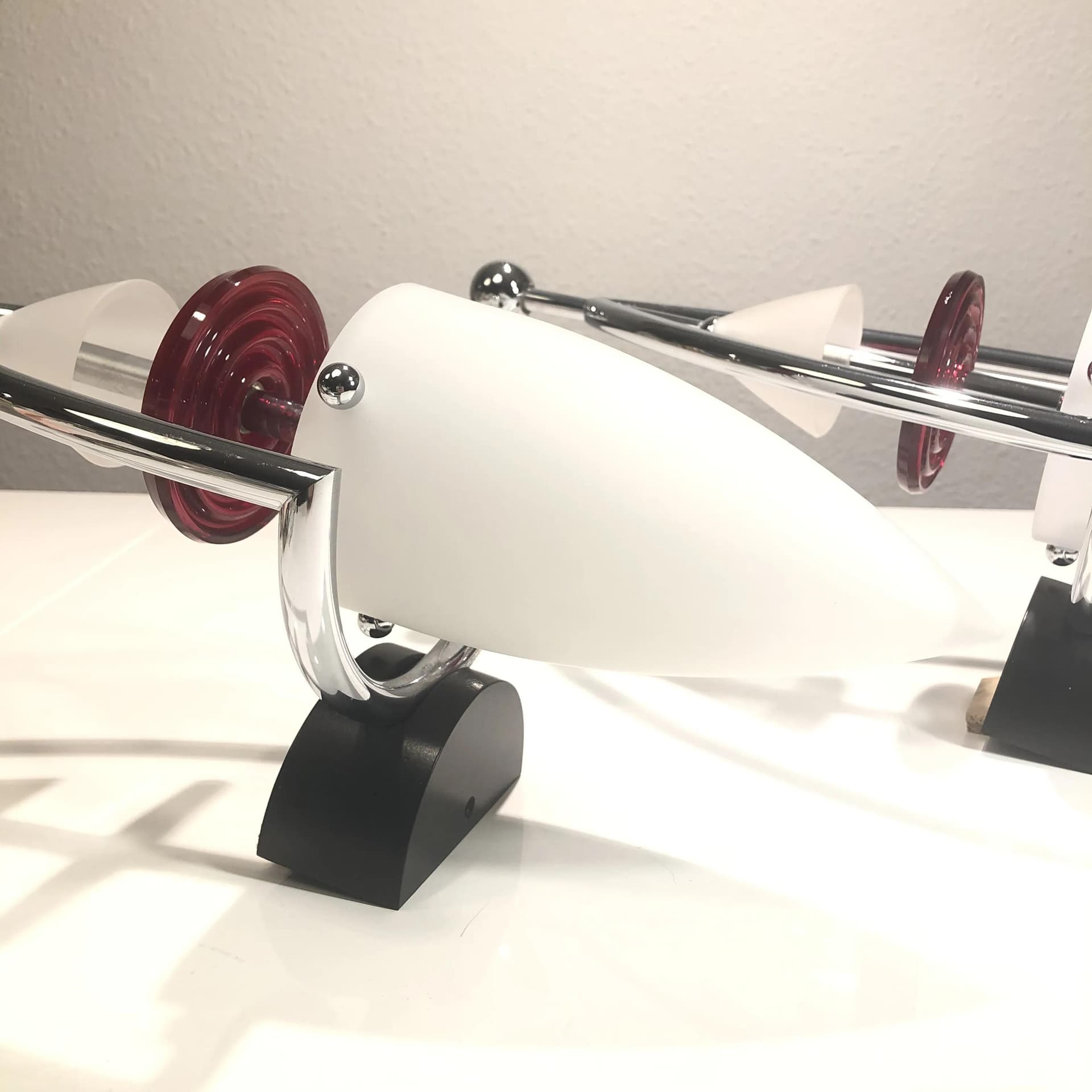 Para kinkietów postmodernistycznych, multikolor, chromowany mosiądz, szkło, Leola, Niemcy, lata 80. - 34959