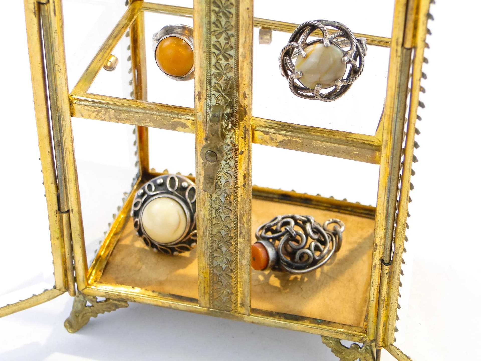 Szafka na biżuterię, kryształ transparentny, brąz złocony, Austria, XIX w. - 34999