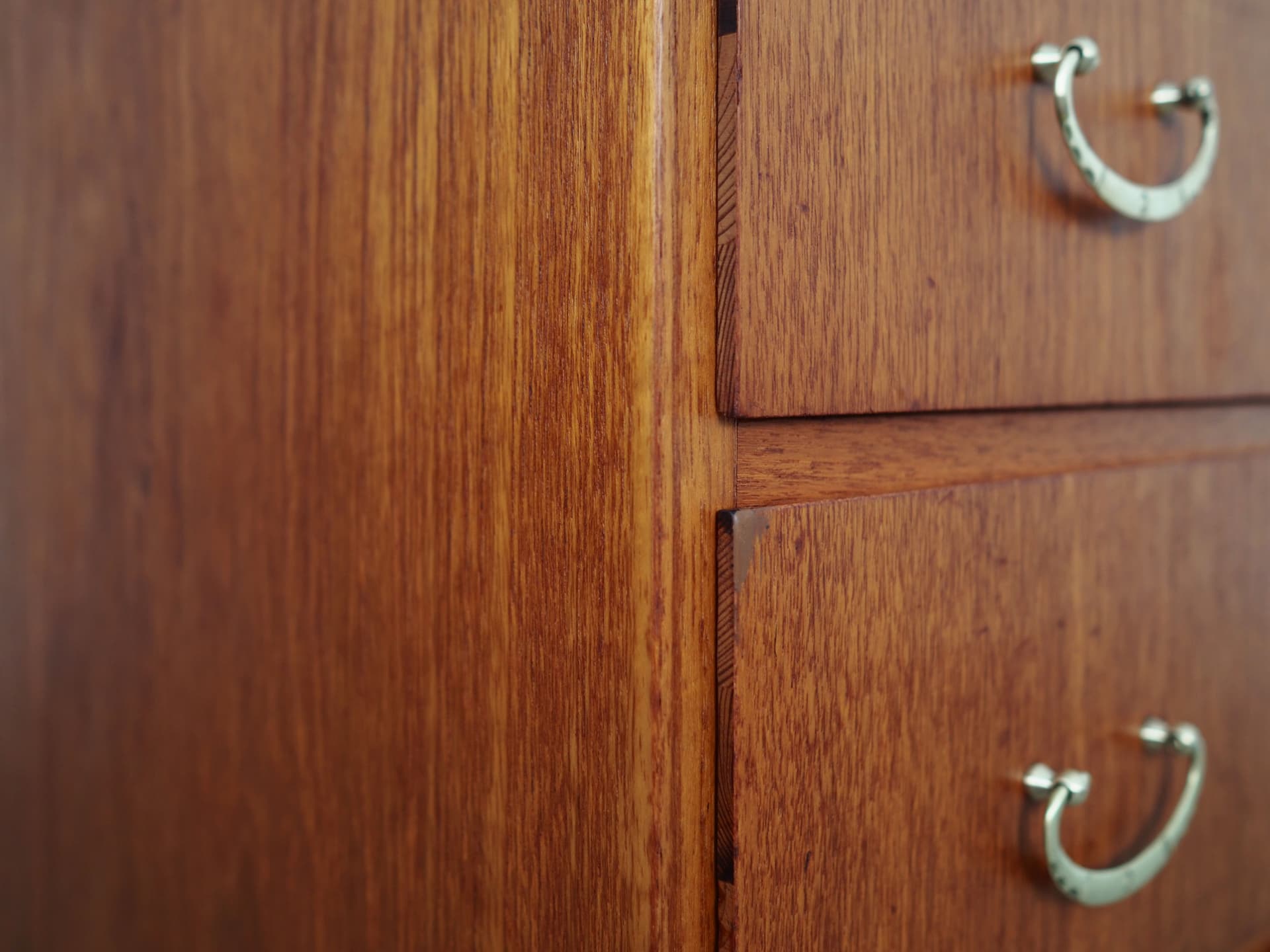 Komoda, teak, lite drewno czarne, Szwecja, lata 70. - 63466