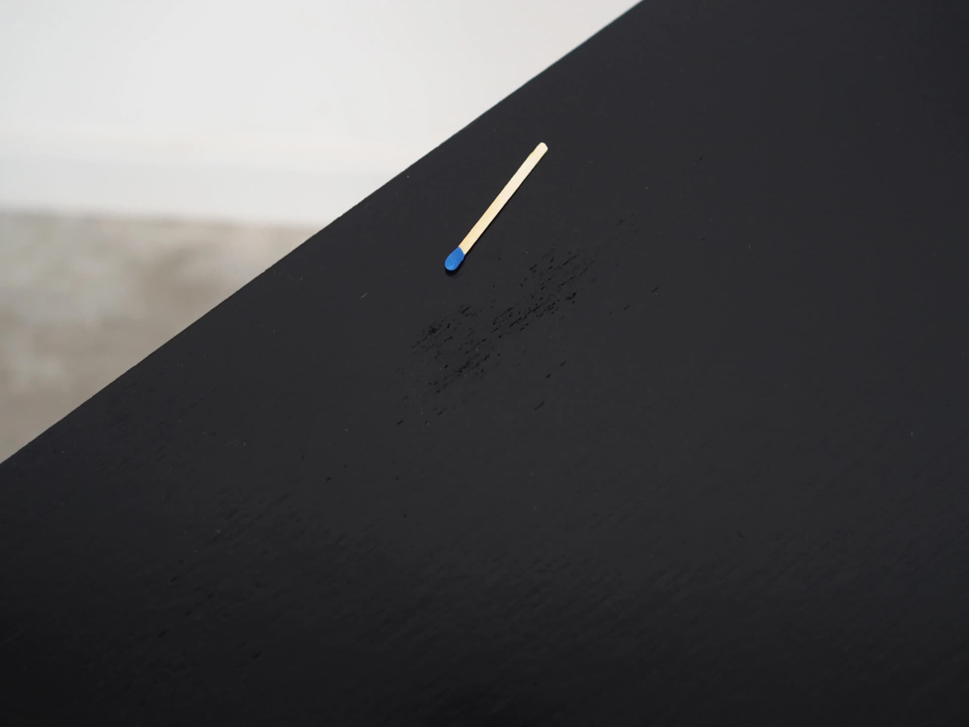 Komoda, teak, lite drewno czarne, Szwecja, lata 70. - 35088