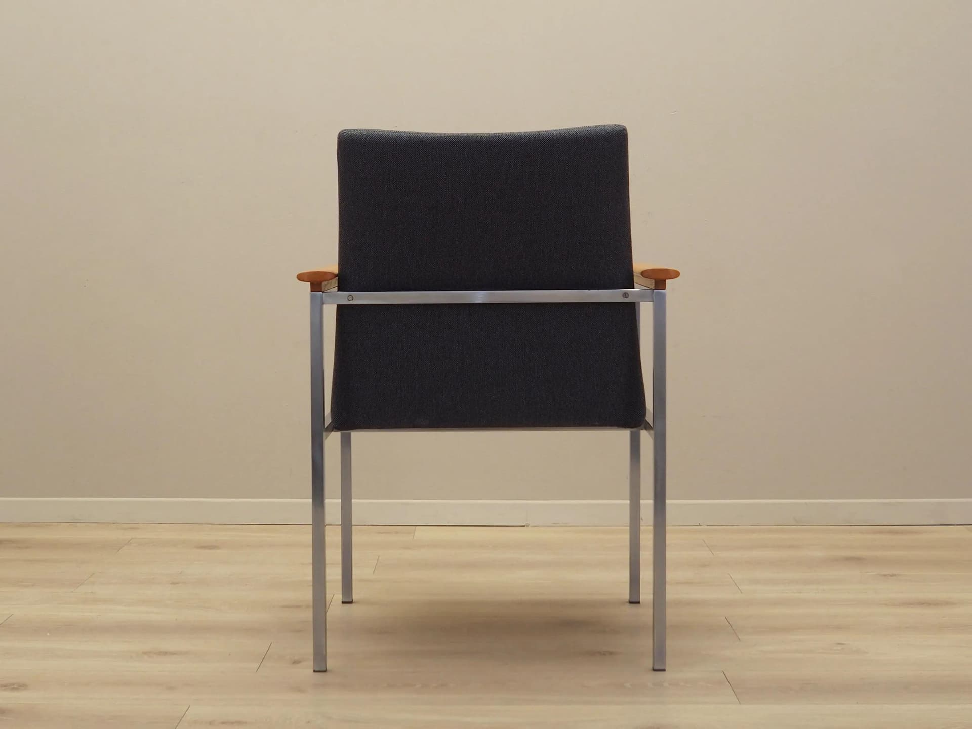 Fotel szary, metal, proj. S. Bernadotte, France & Son, Dania, lata 60. - 35049