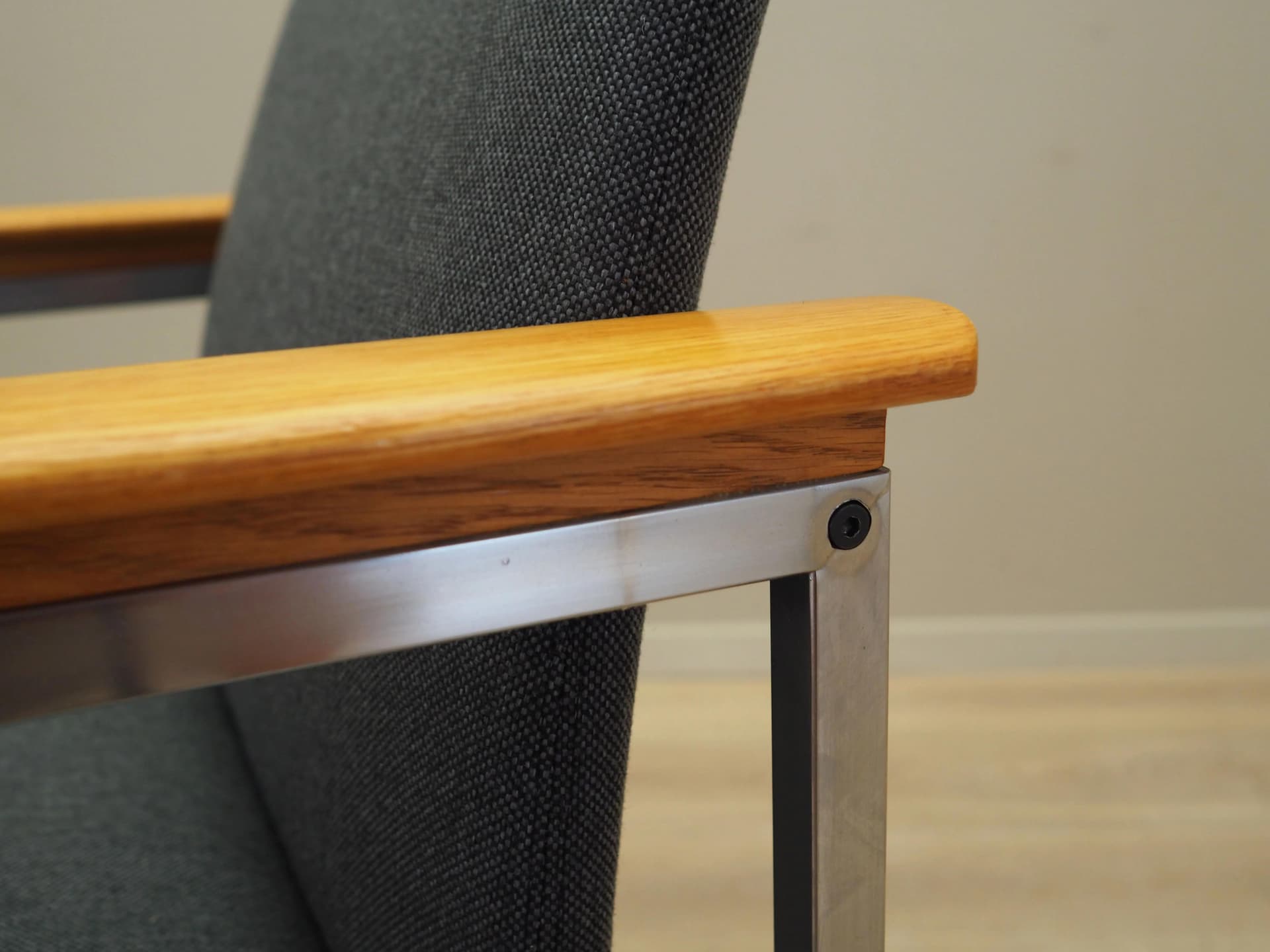 Fotel szary, metal, proj. S. Bernadotte, France & Son, Dania, lata 60. - 35051