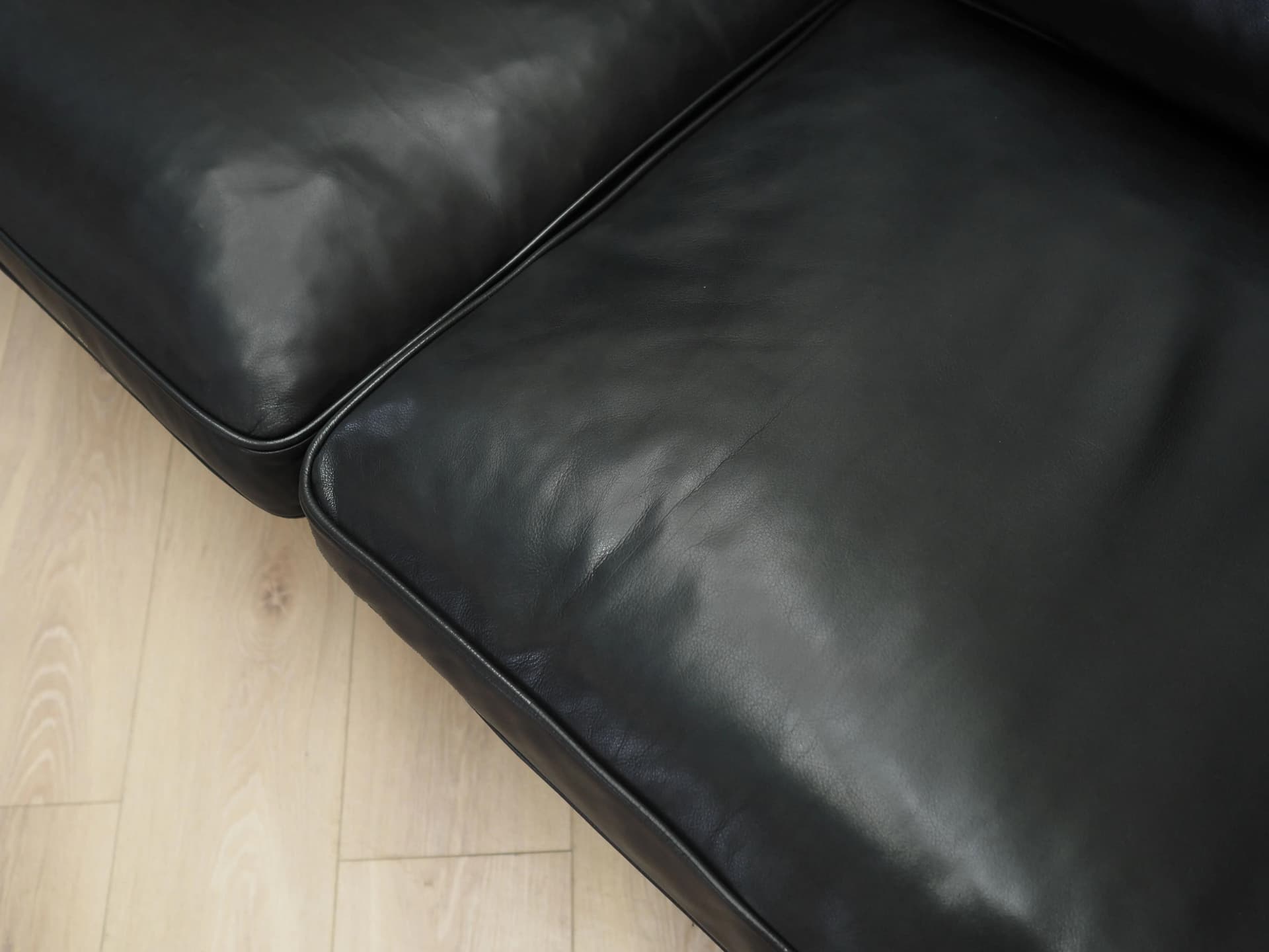 Sofa, skóra czarna, Dania, lata 70. - 35213