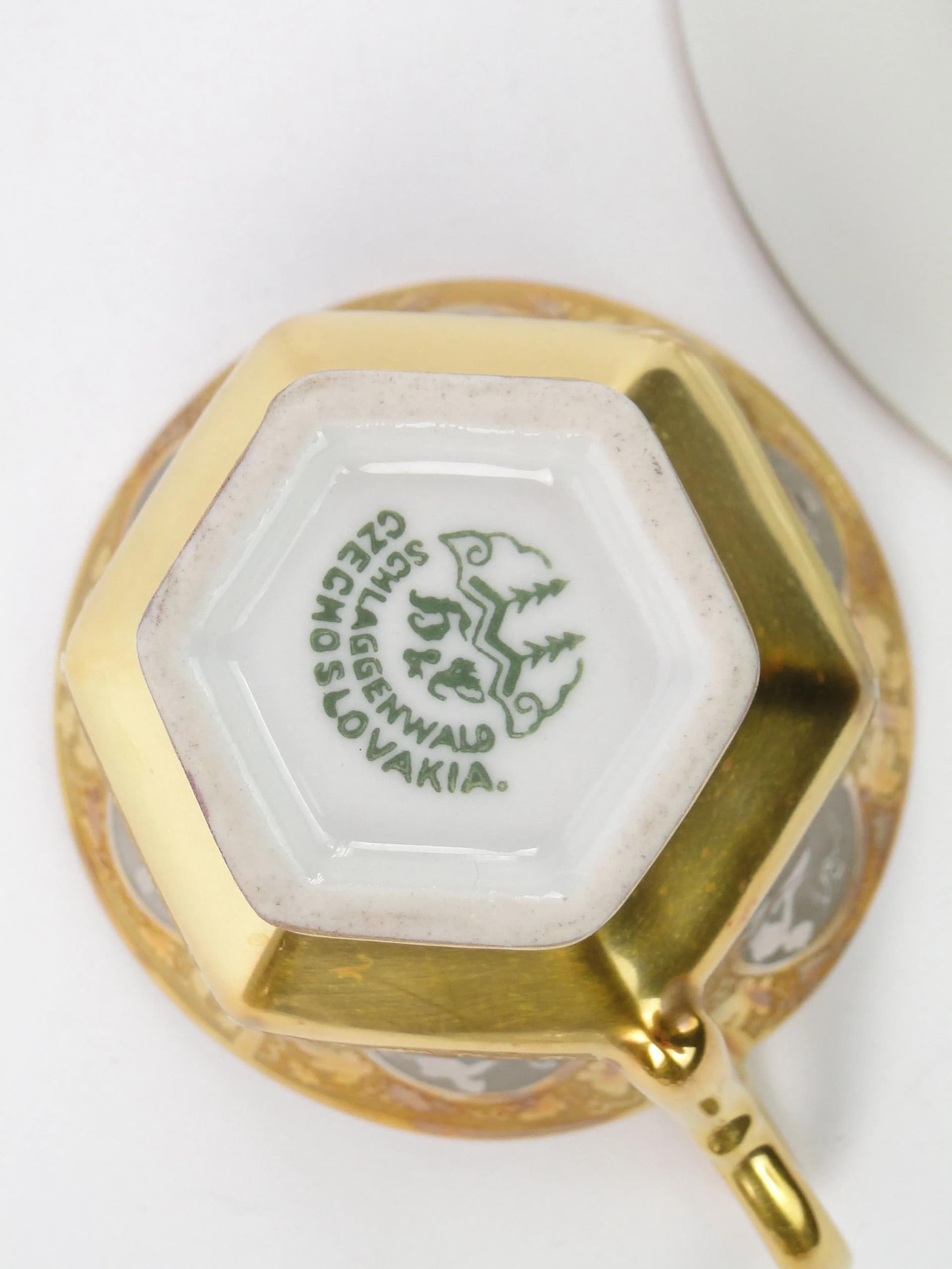 Mocha Cup Art Deco, golden porcelain, Schlaggenwald, Czechoslovakia, 1920s - 35385