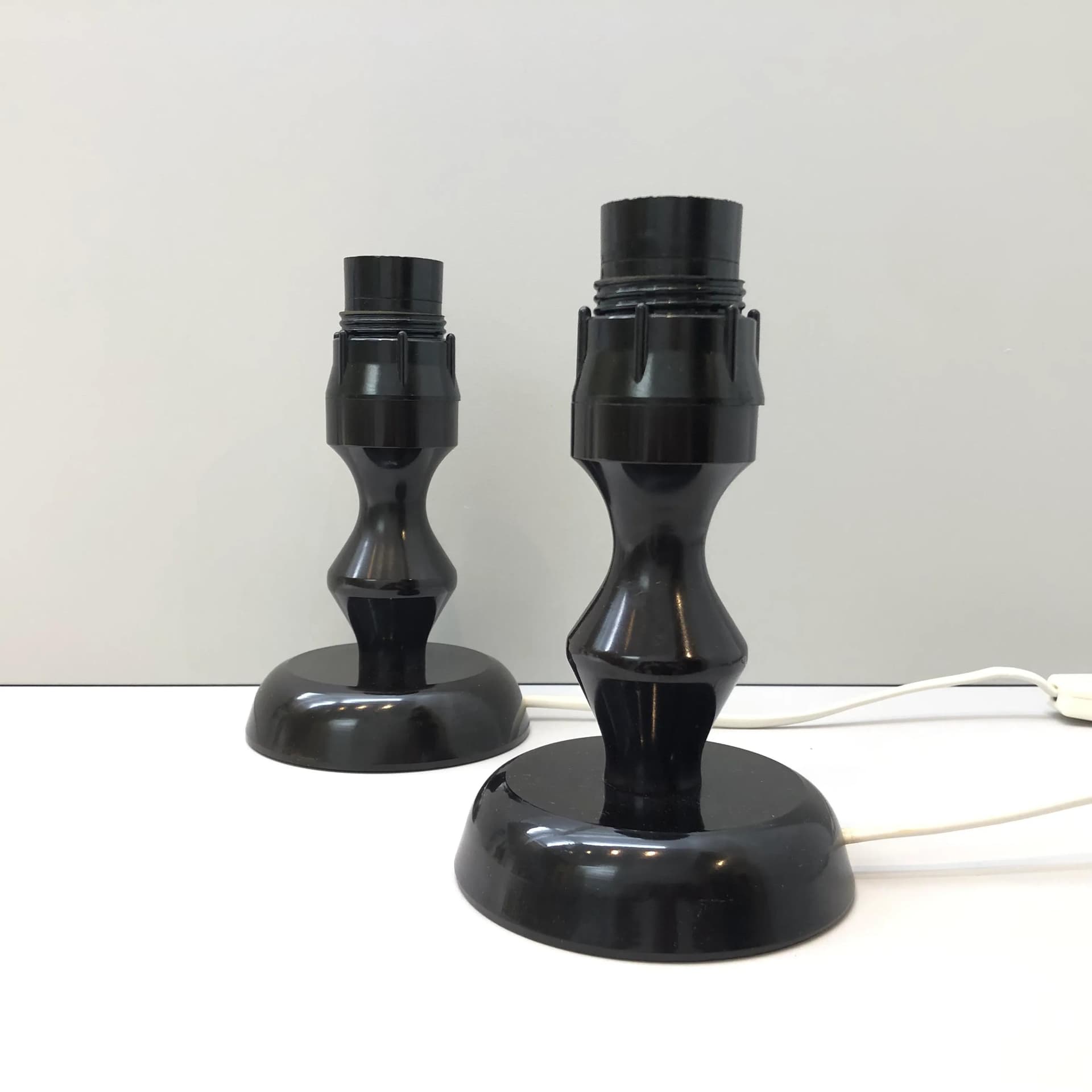 Pair of bedside lamps, black bakelite, VEB Stadtilm Ruhla, Germany, 1970s. - 35307