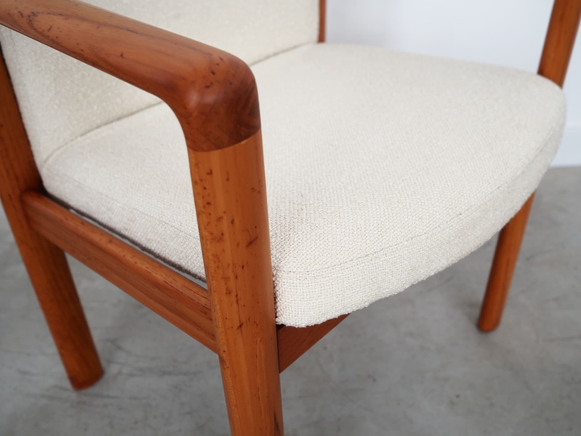 Armchair, teak beige boucle, Denmark, 1970s - 66465