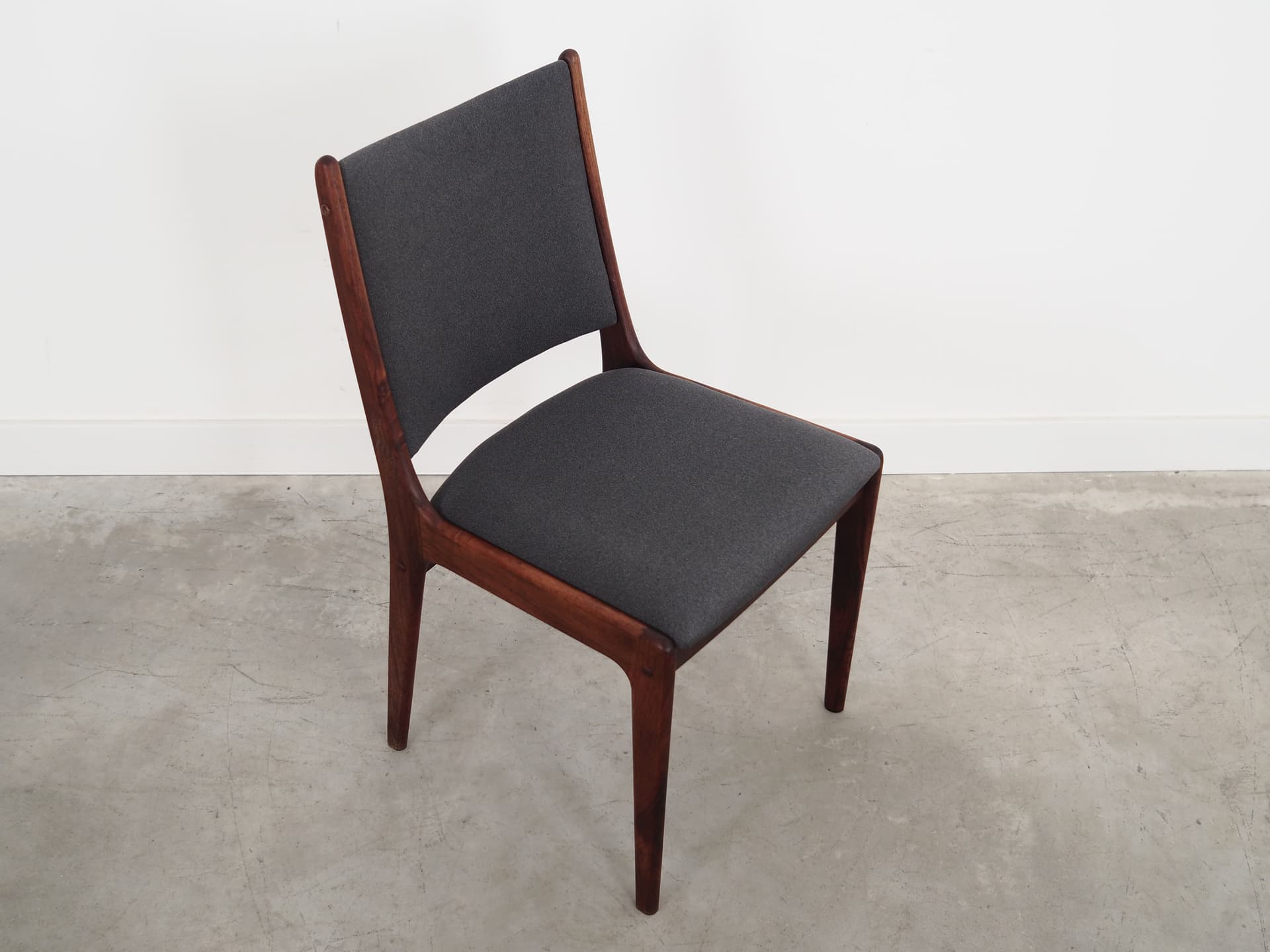 Set of six dining chairs, rosewood, grey fabric, by J. Andersen, Denmark, 1960s - 63406